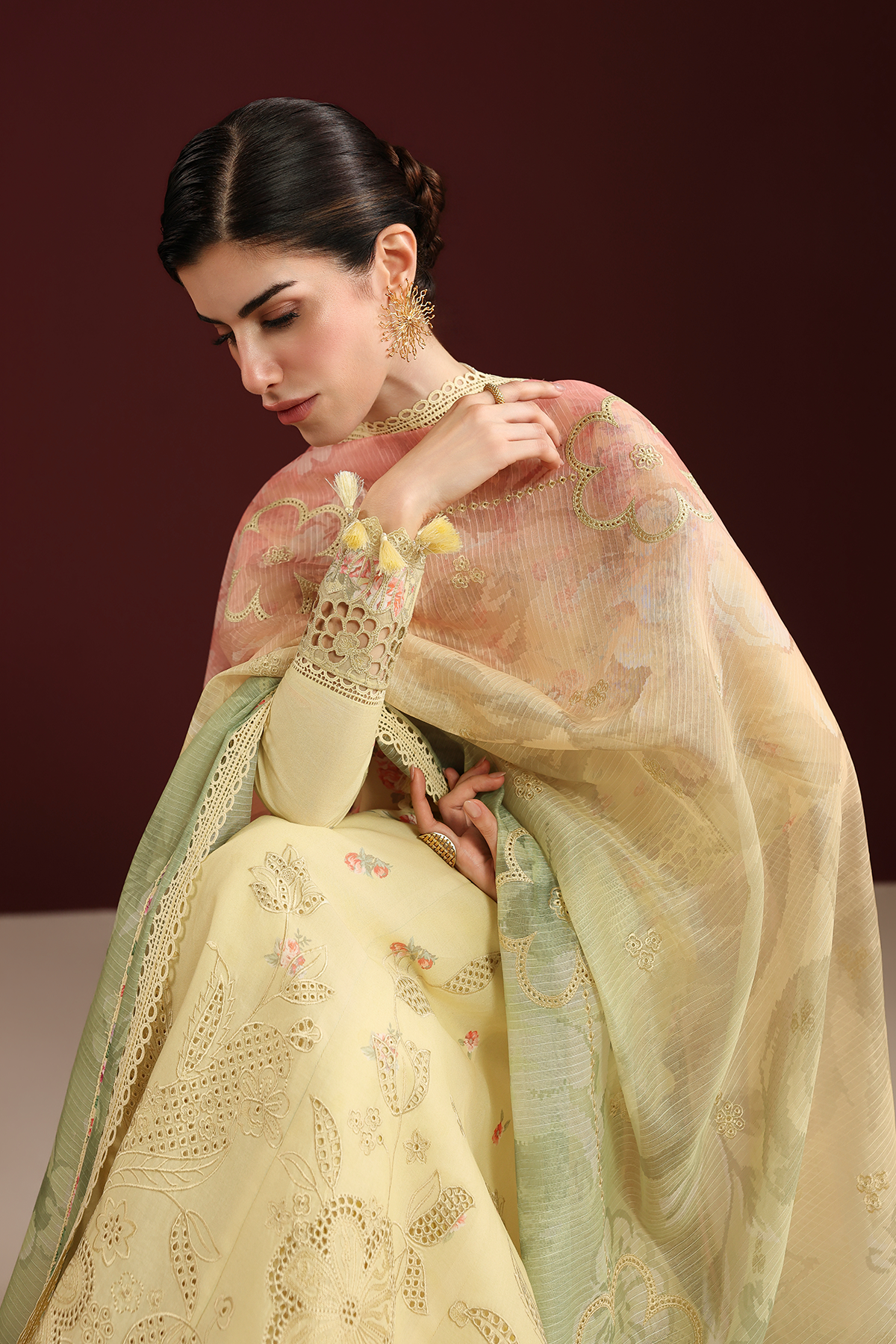 EMBROIDERED LAWN IL26-D07
