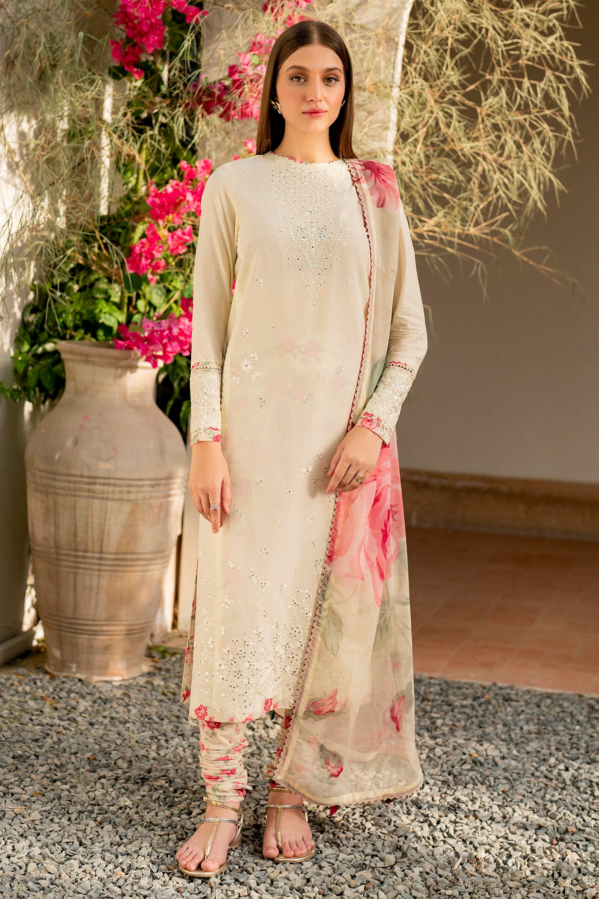 EMBROIDERED LAWN USE-9050