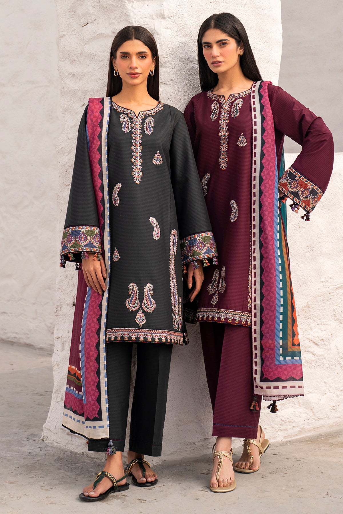 EMBROIDERED DOBBY LAWN USE-9128