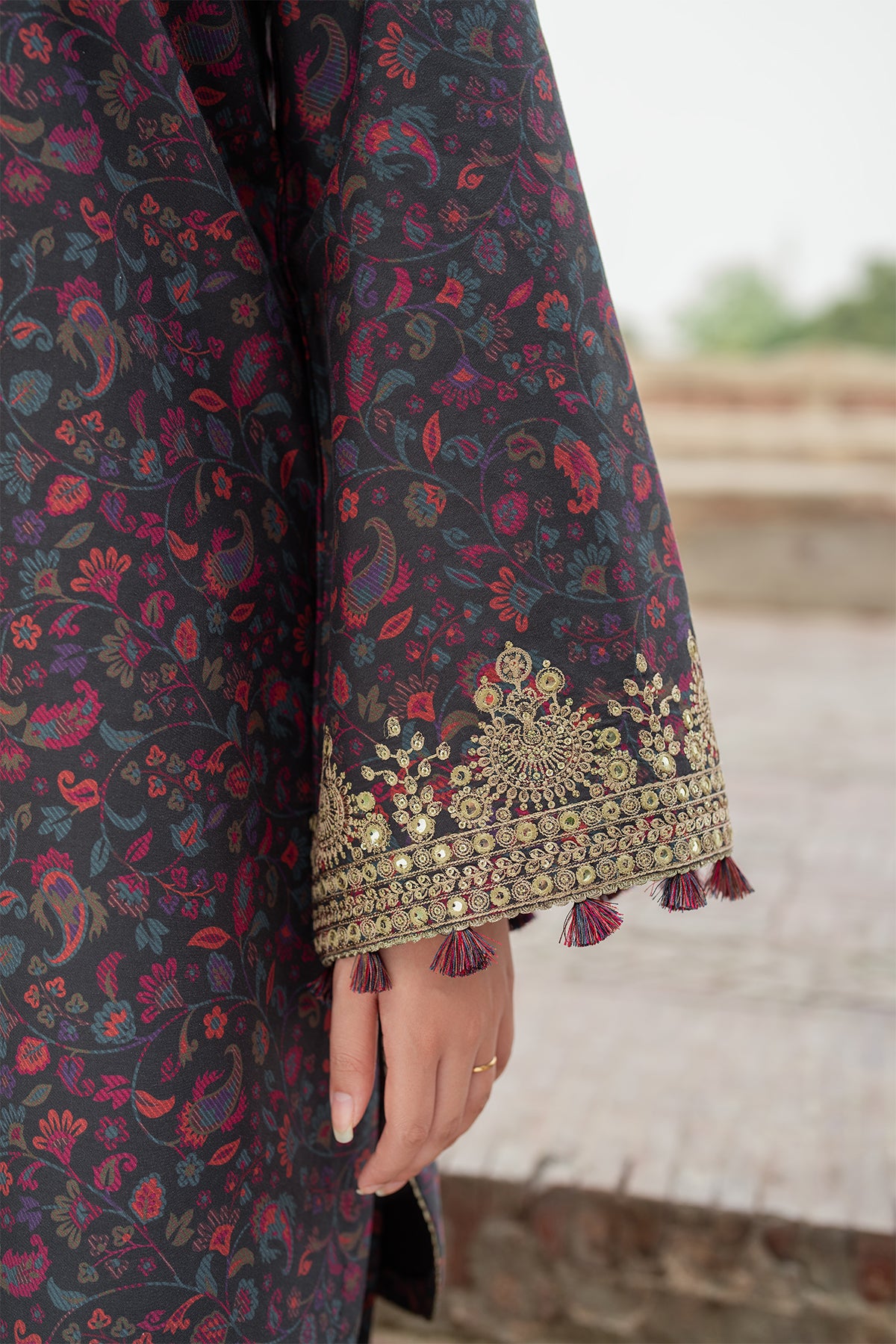 EMBROIDERED PREMIUM VISCOSE DW'24 D6