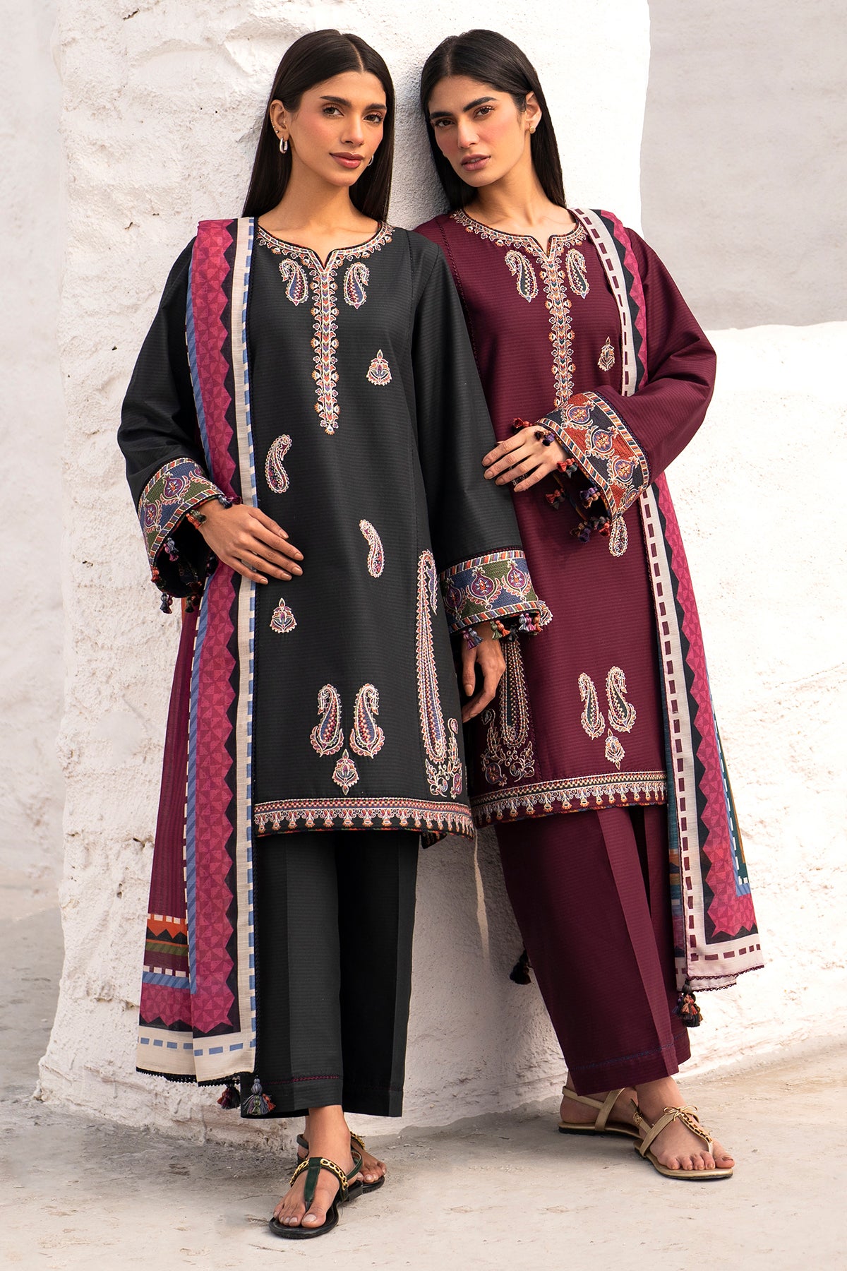 EMBROIDERED DOBBY LAWN USE-9127