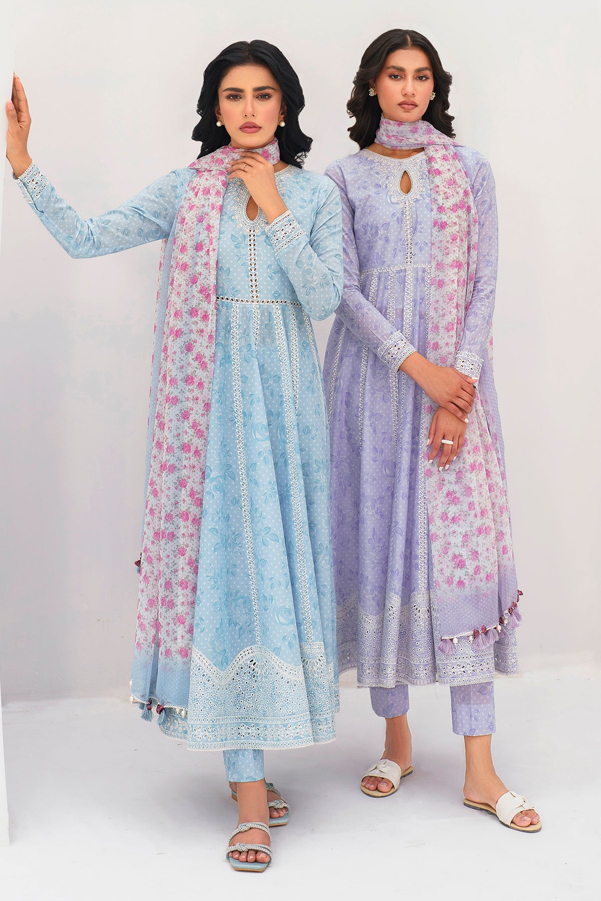 EMBROIDERED LAWN USE-9105