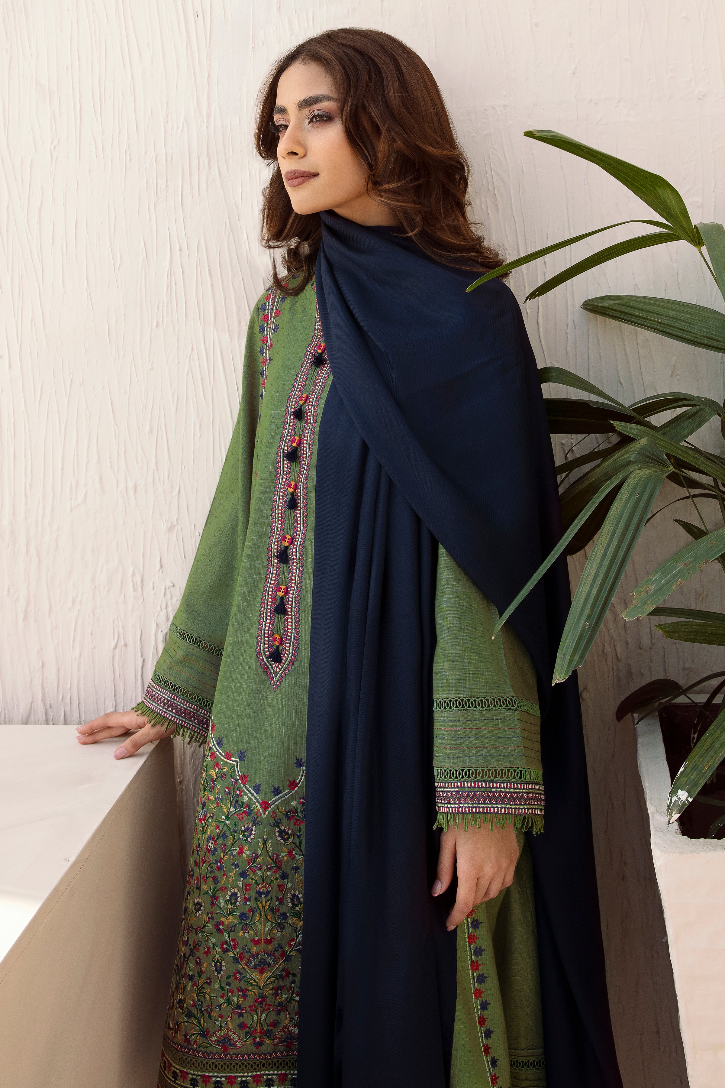 EMBROIDERED JACQUARD KHADDAR UW-0016