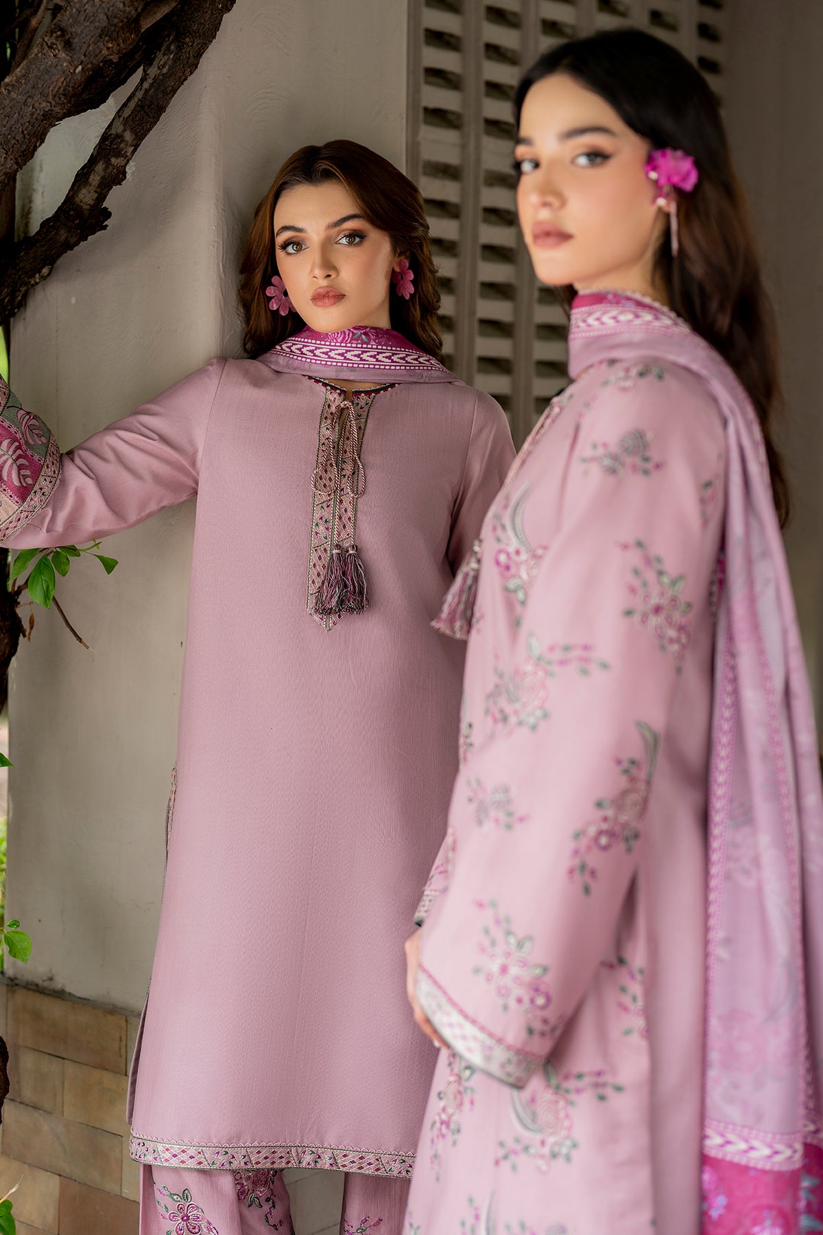 EMBROIDERED KHADDAR UW-0054