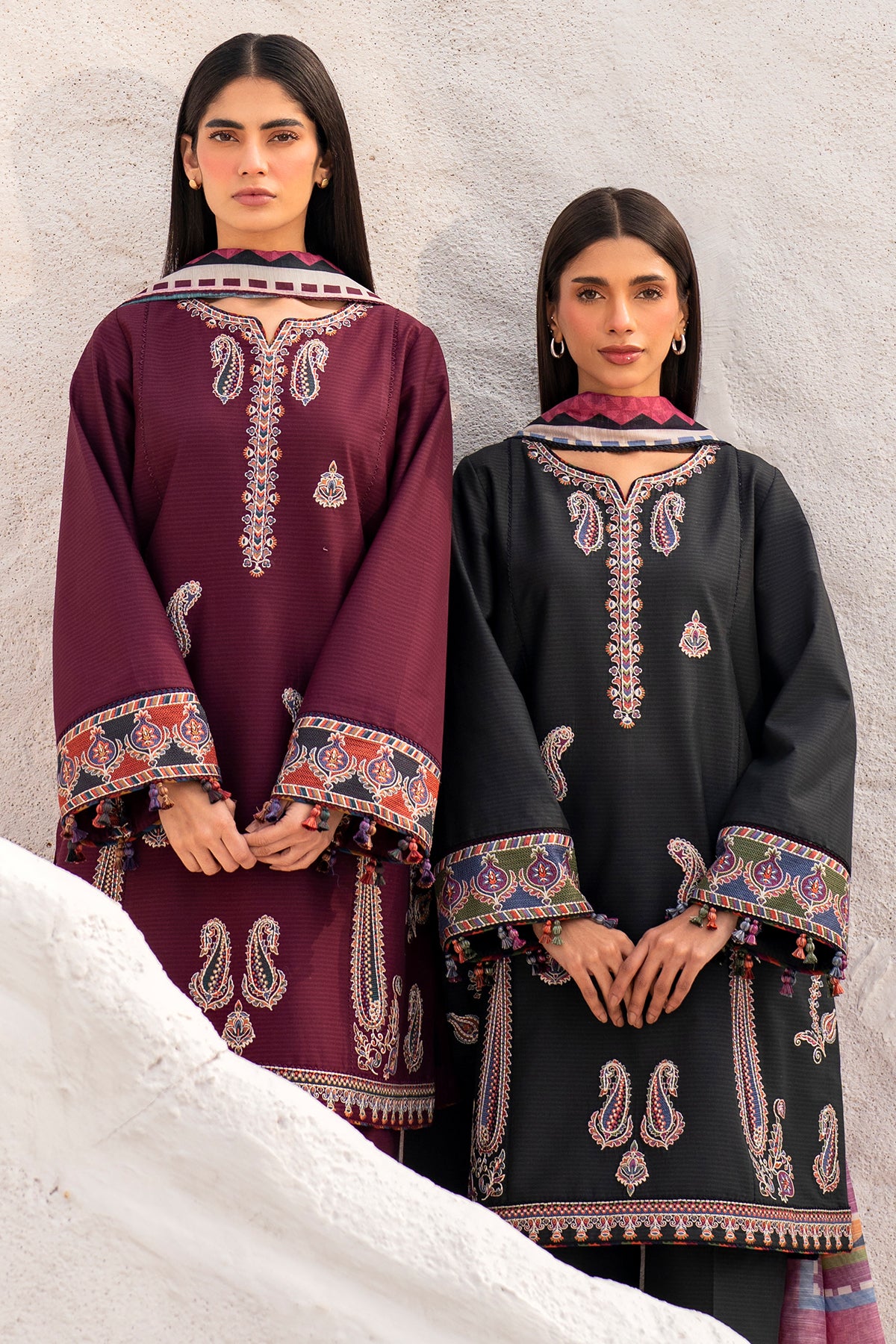 EMBROIDERED DOBBY LAWN USE-9128