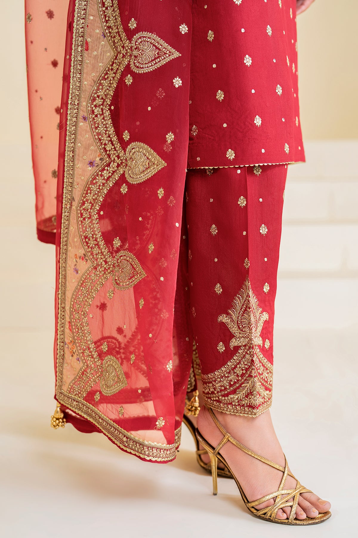 Embroidered Raw Silk UR-7047