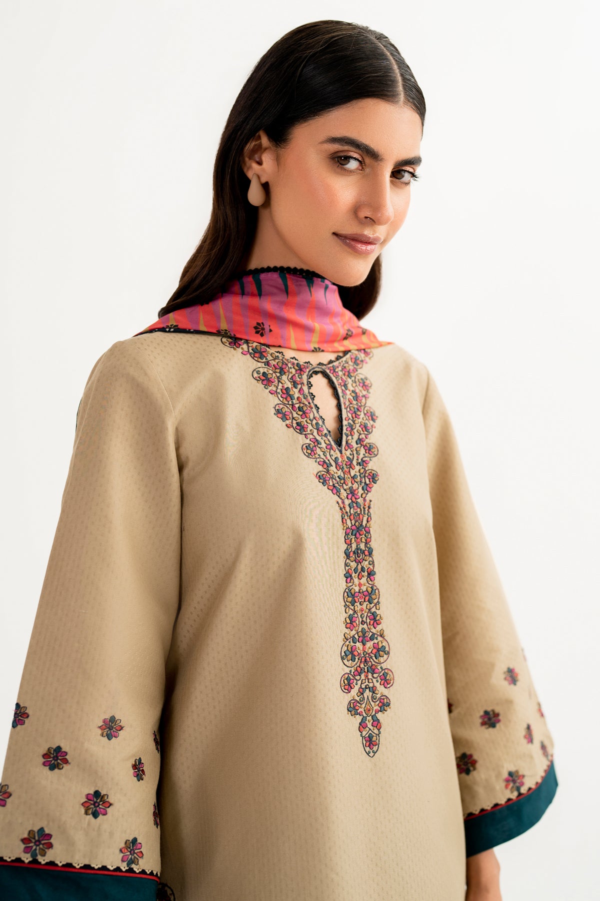 Embroidered Dobby Lawn USE - 9099