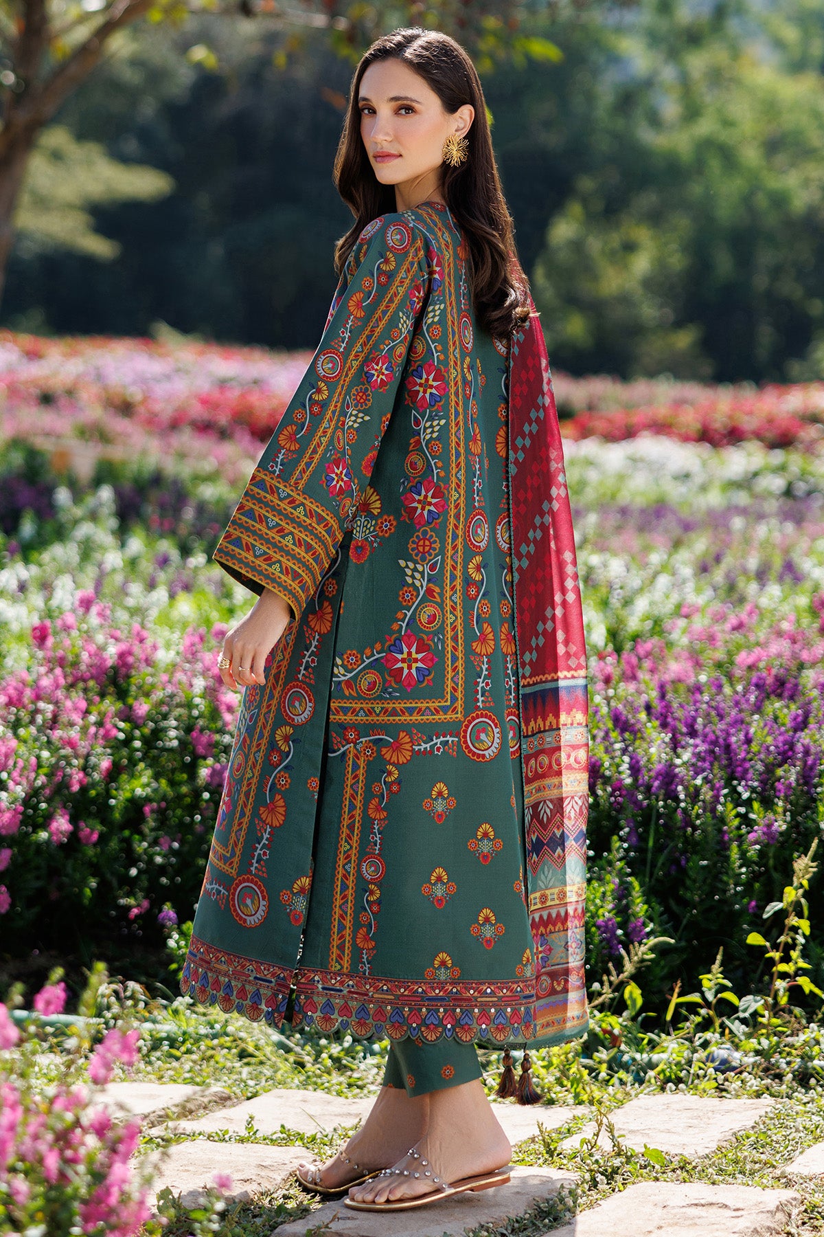 EMBROIDERED LAWN USE-9283