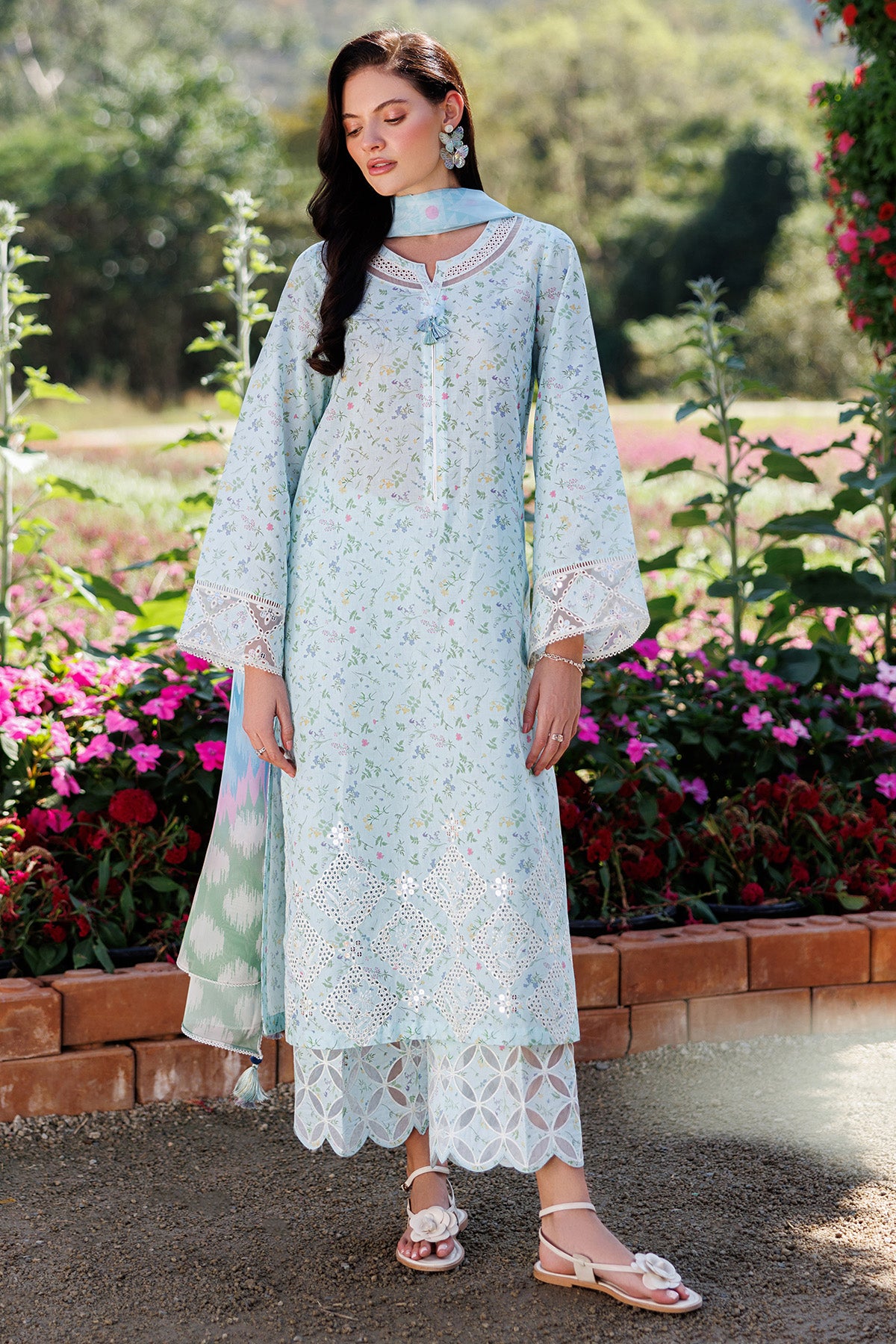 EMBROIDERED LAWN USE-9305