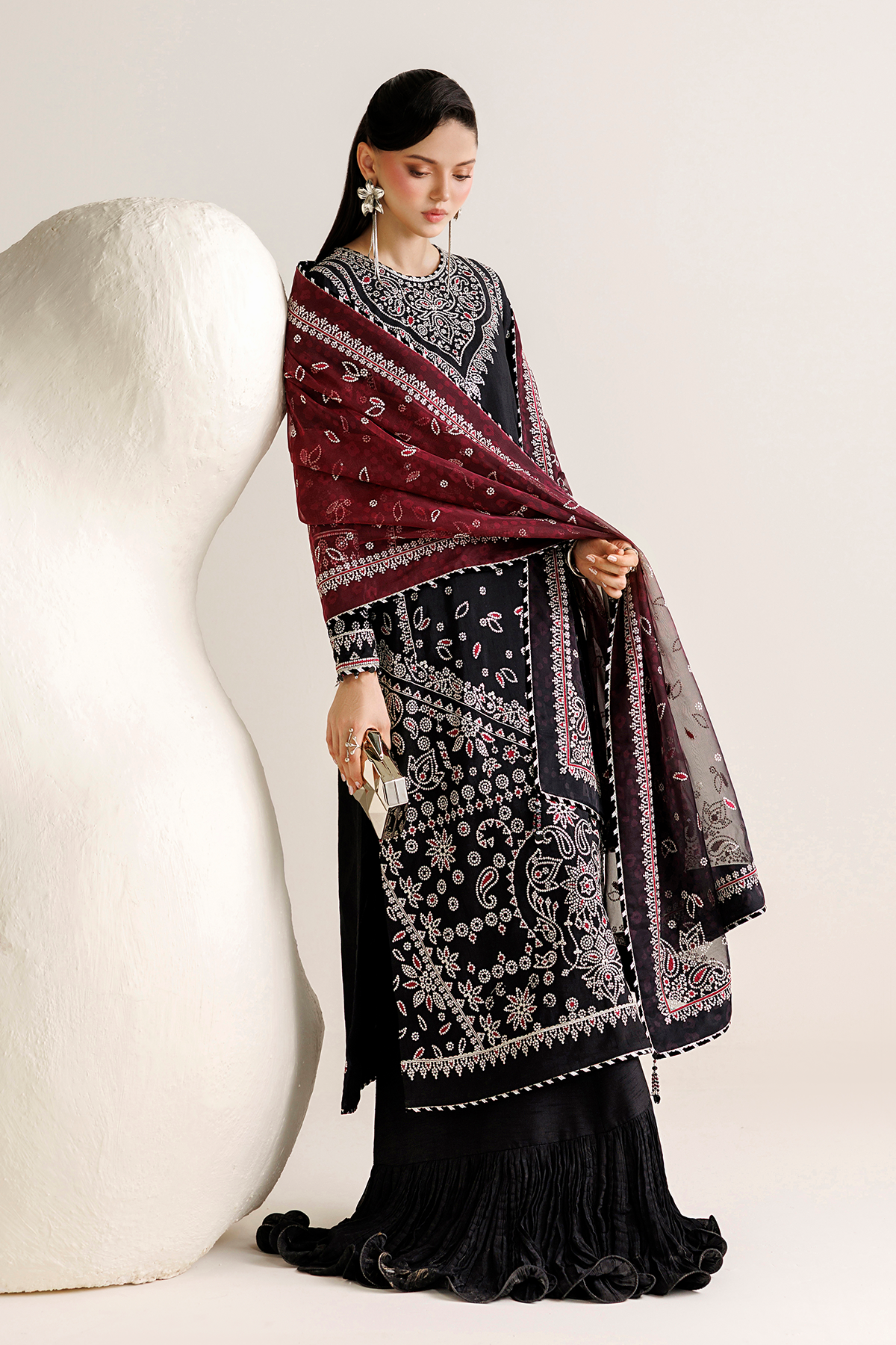 Retail Price: 28,500/-PKR