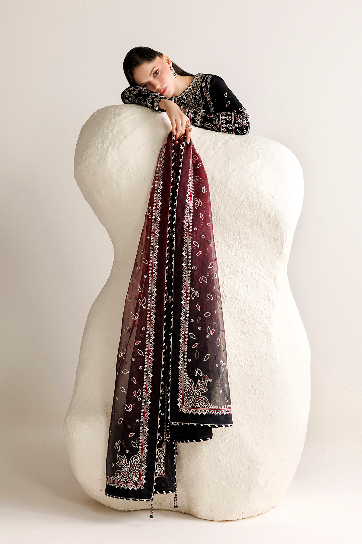 EMBROIDERED RAW SILK UR-7091