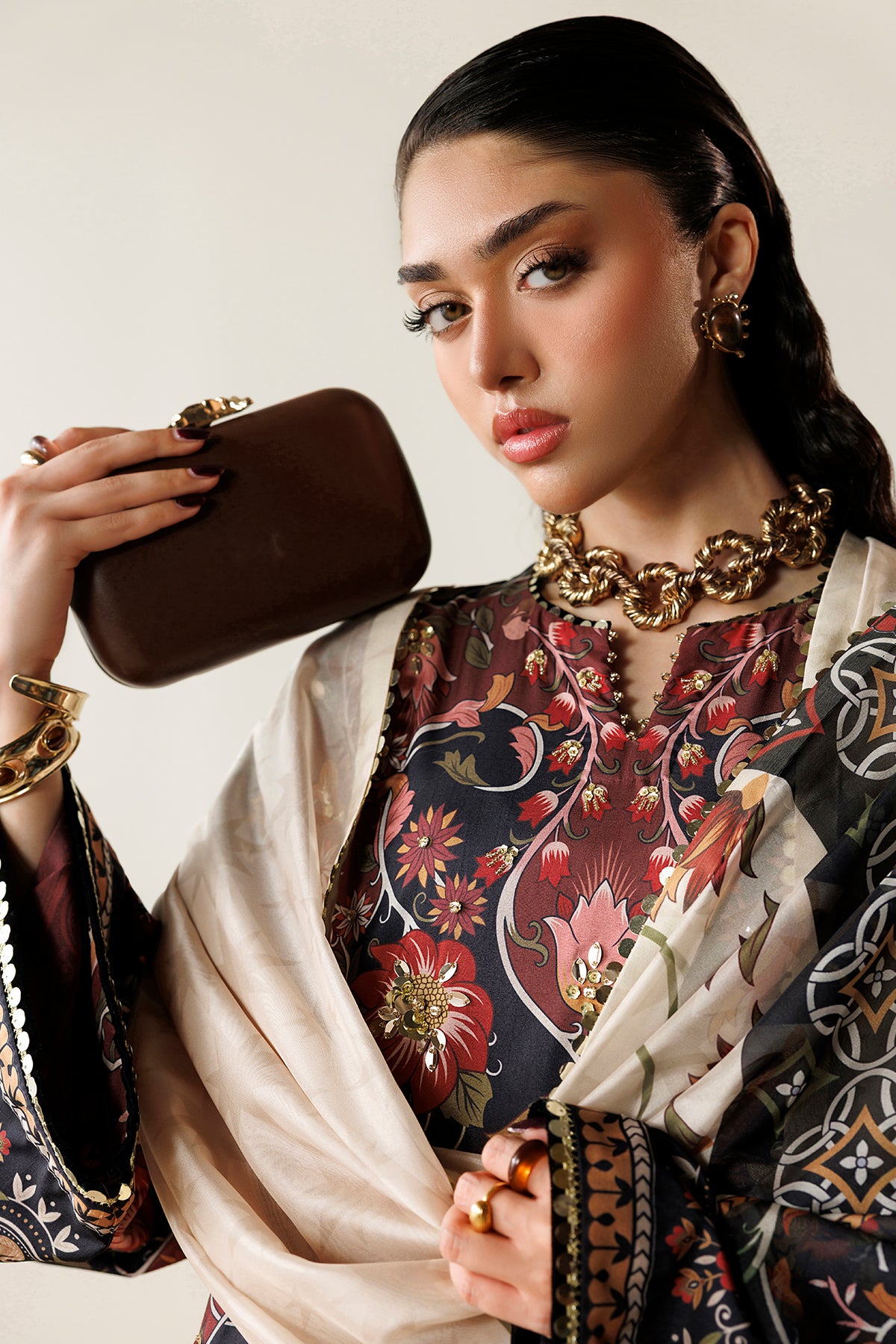 EMBROIDERED RAW SILK OR26-D03