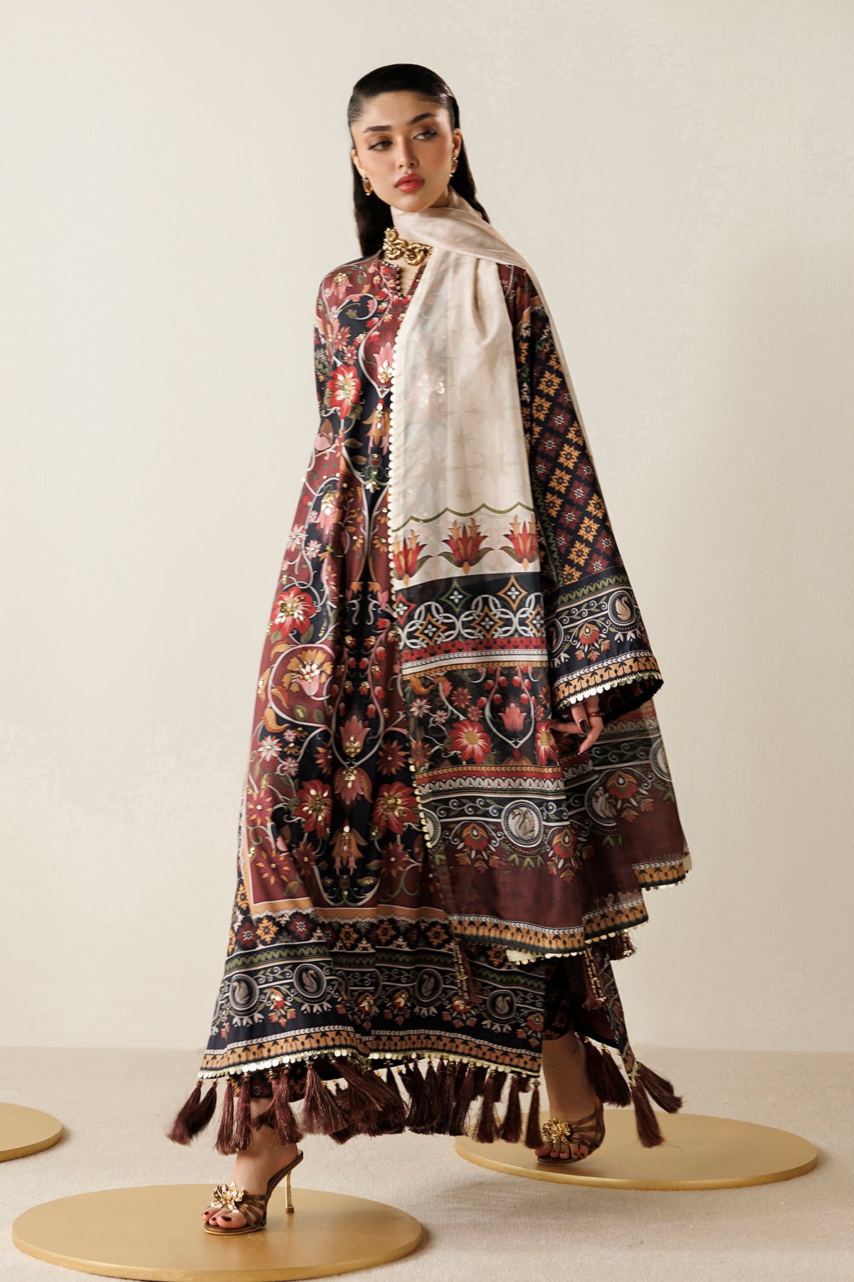 EMBROIDERED RAW SILK OR26-D03