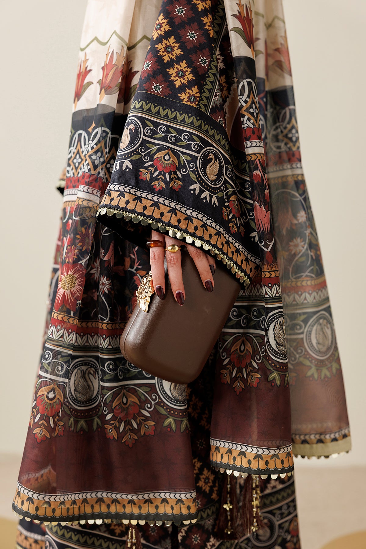 EMBROIDERED RAW SILK OR26-D03