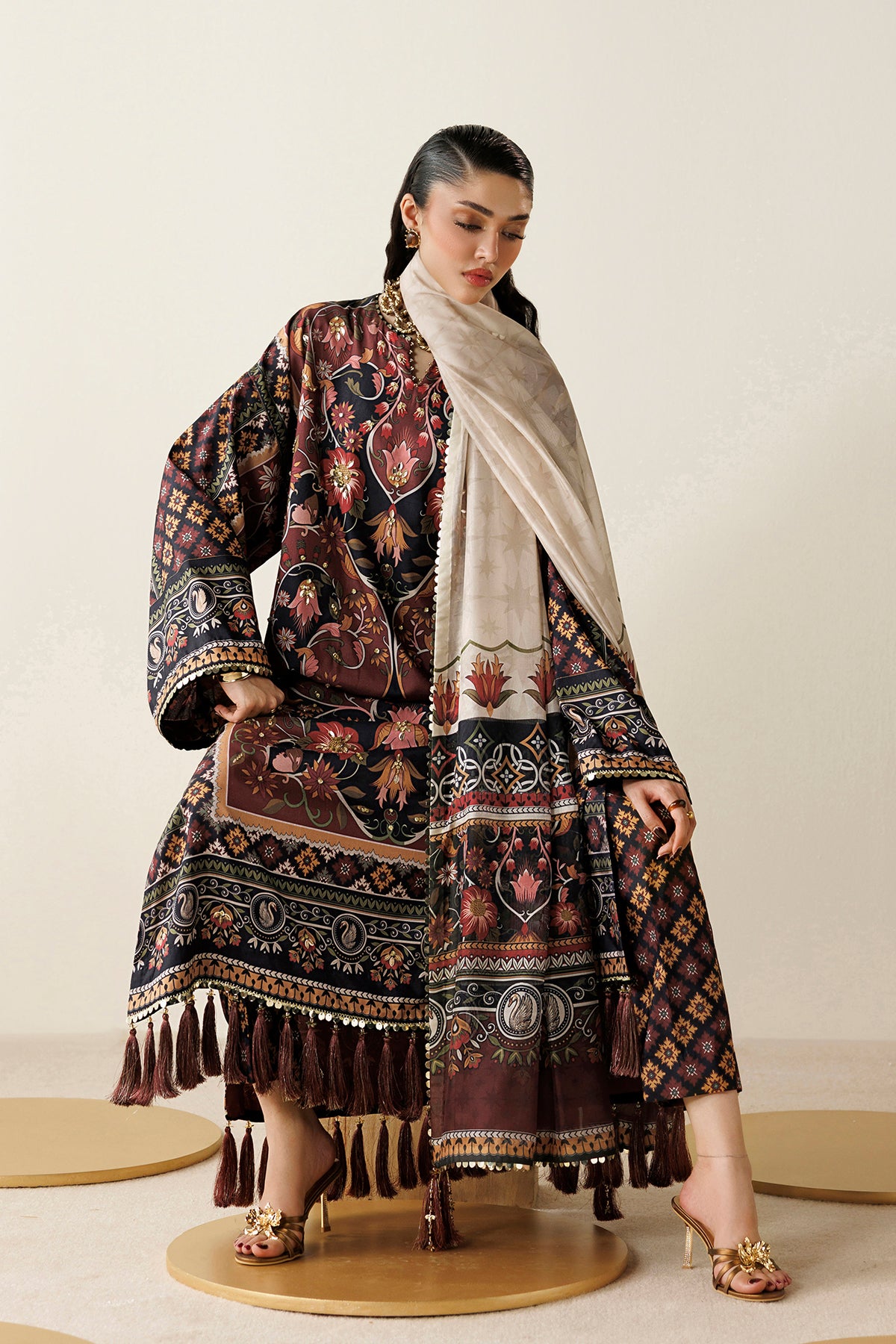 EMBROIDERED RAW SILK OR26-D03