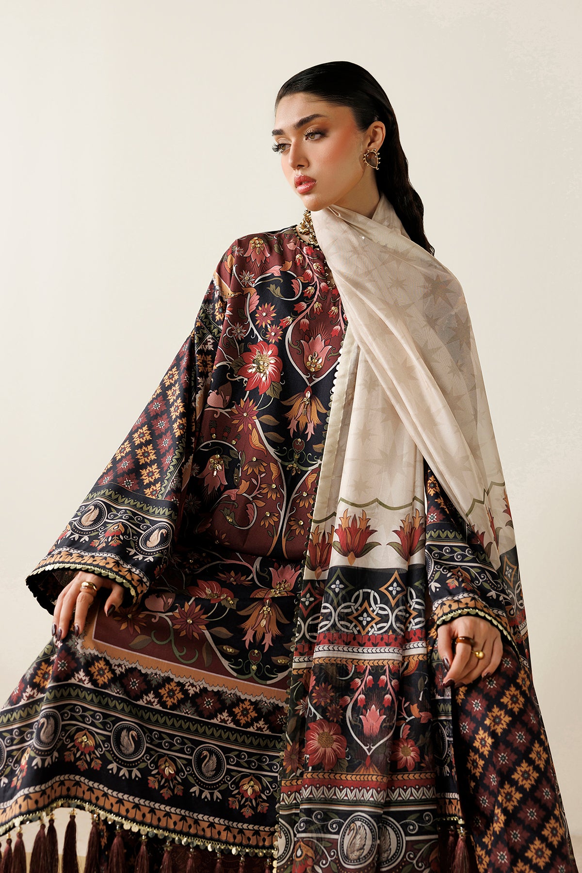 EMBROIDERED RAW SILK OR26-D03