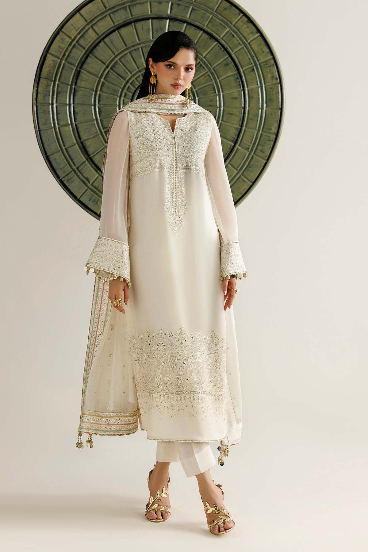 Retail Price: 22,500/-PKR