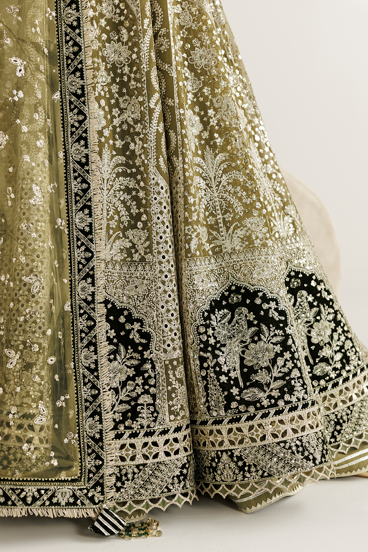 EMBROIDERED CHIFFON UC-3141