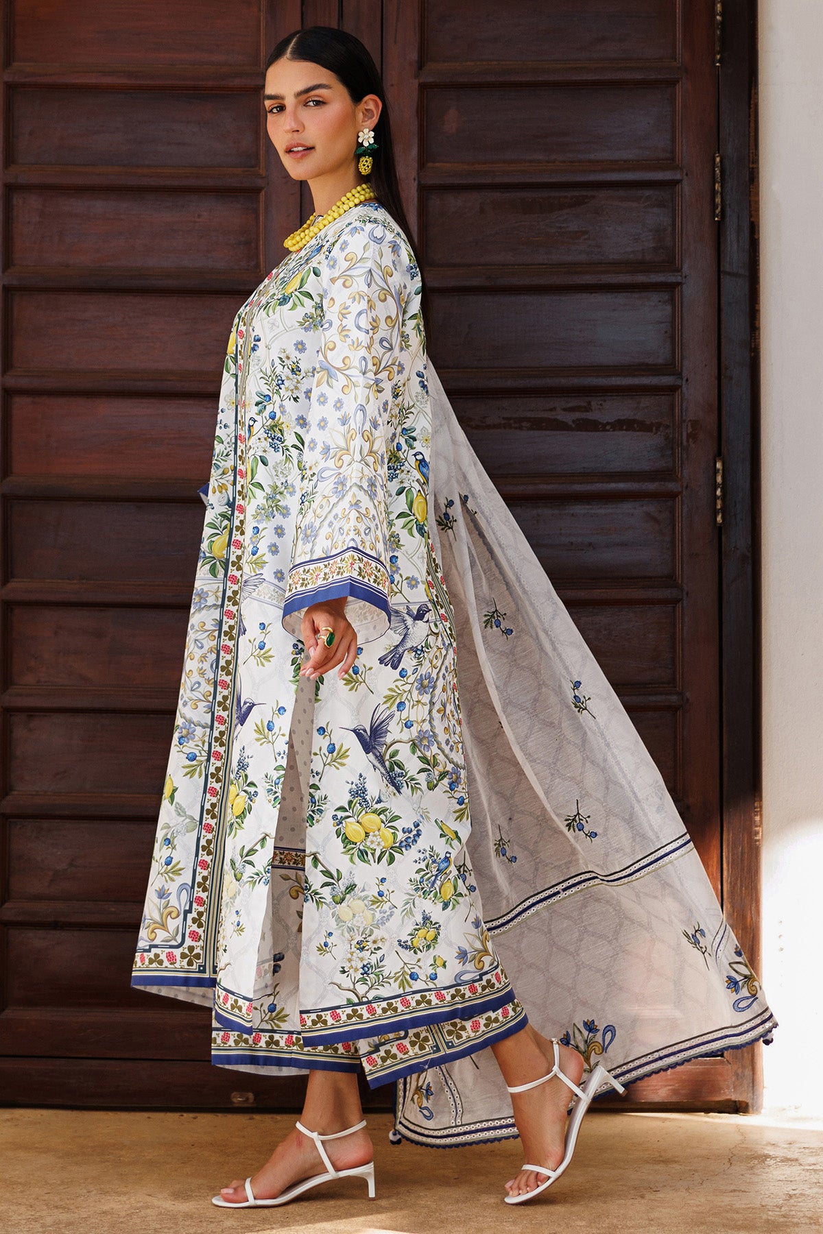 EMBROIDERED LAWN USE-9302