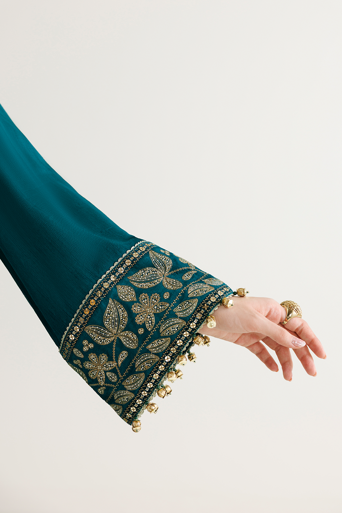 EMBROIDERED RAW SILK UR-7092
