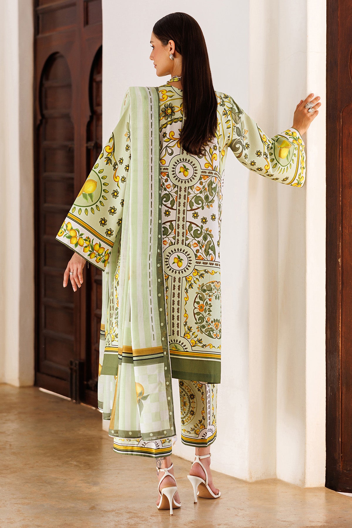 EMBROIDERED LAWN USE-9307