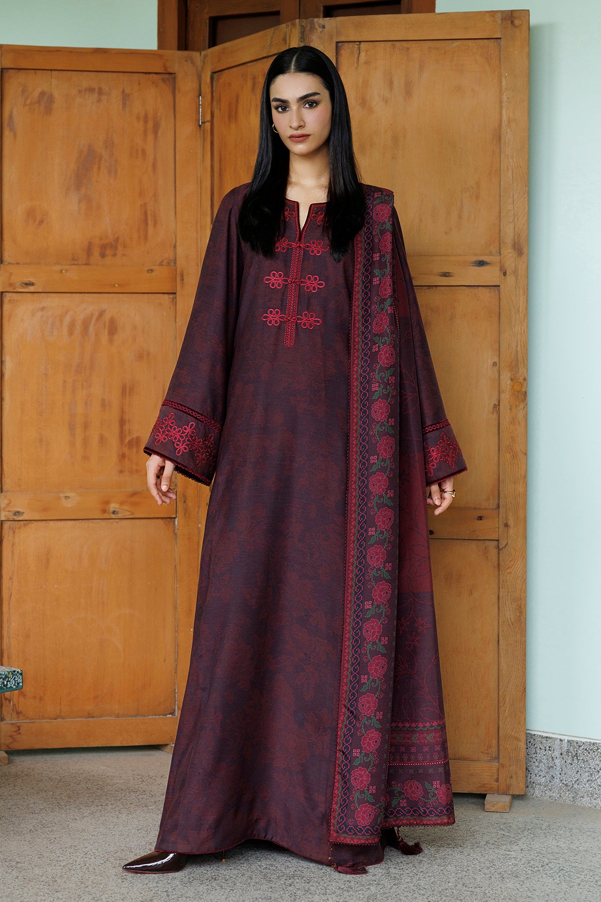 EMBROIDERED PREMIUM VISCOSE UW-0249