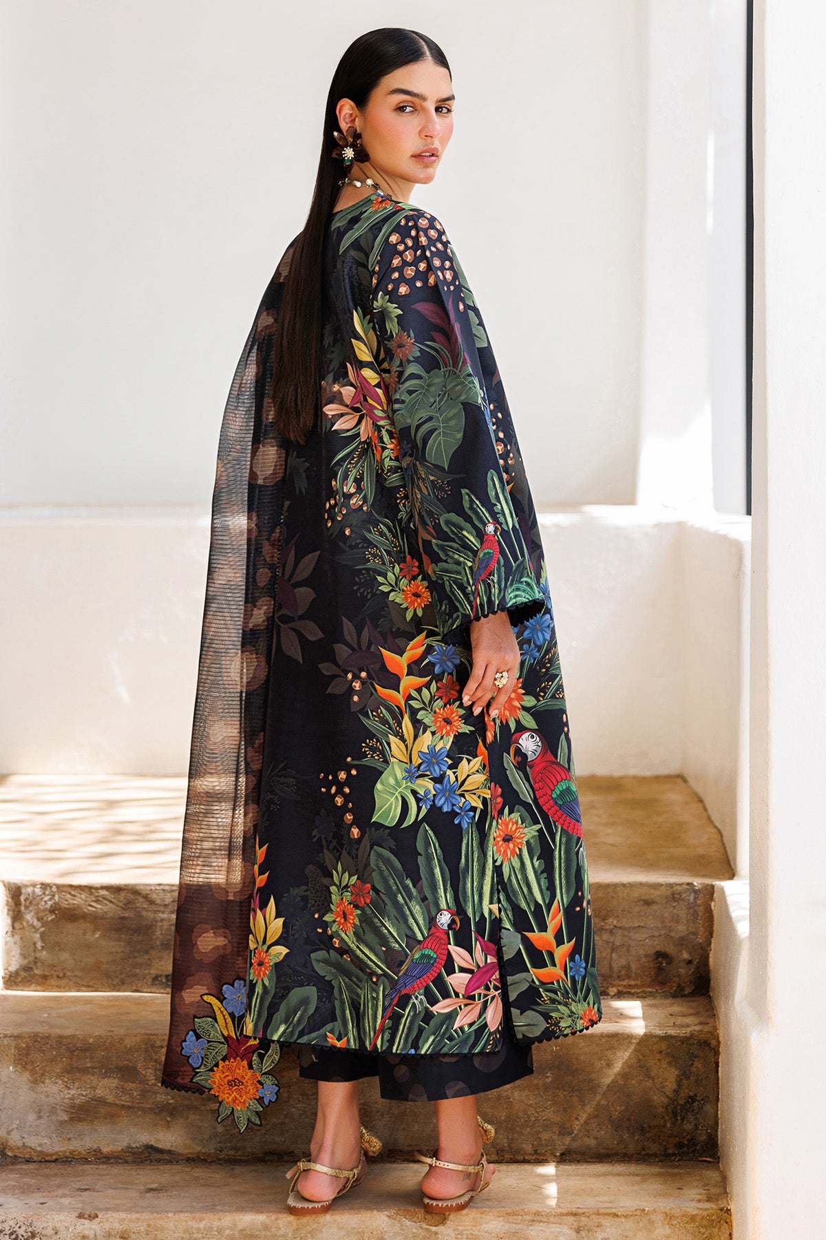 EMBROIDERED LAWN USE-9310