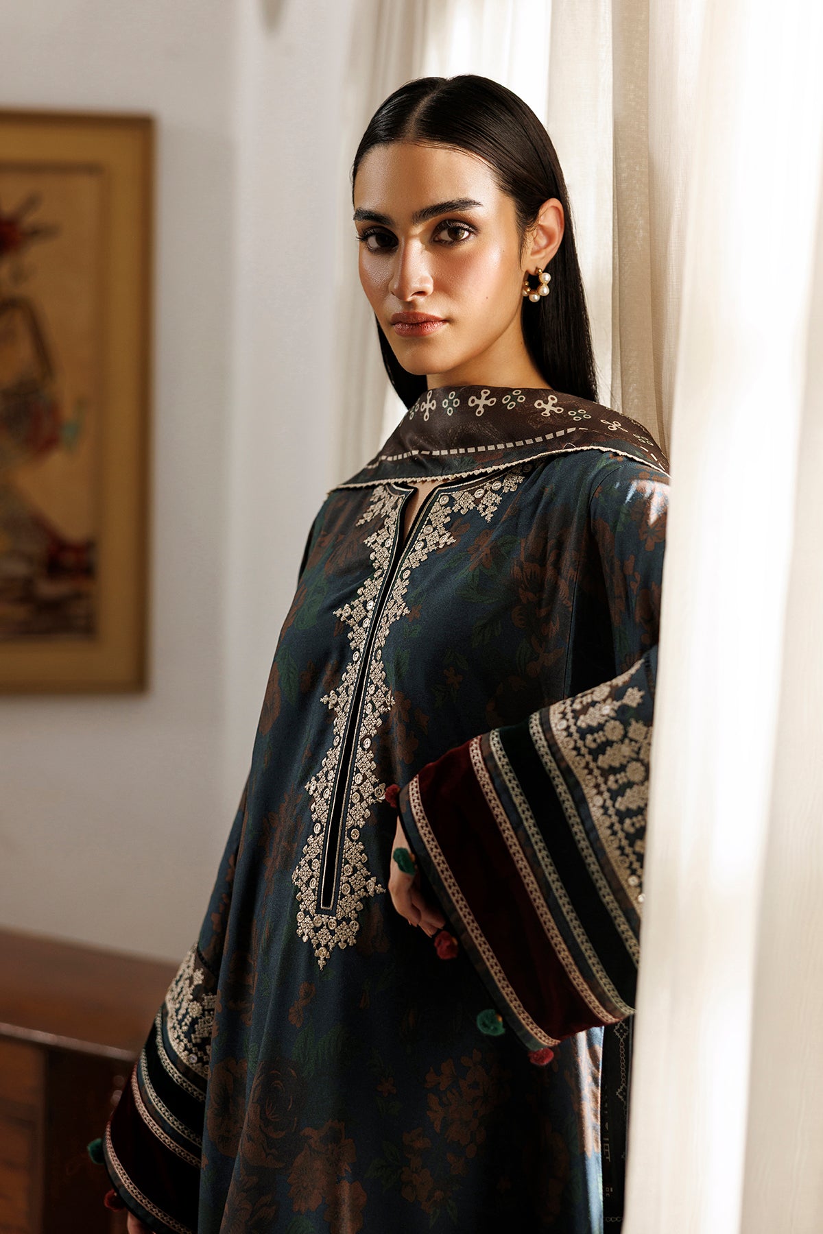 EMBROIDERED PREMIUM VISCOSE UW-0266