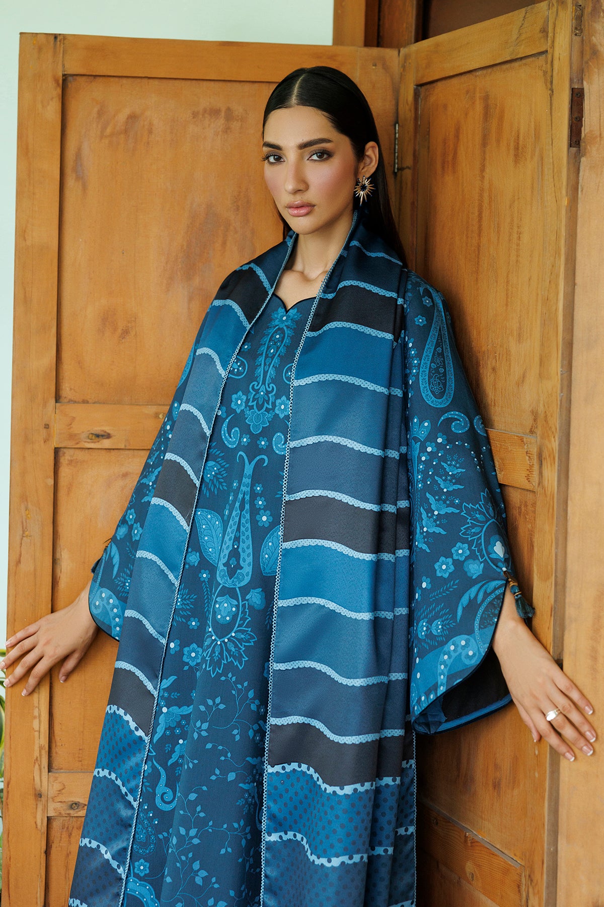 EMBROIDERED PREMIUM VISCOSE UW-0276