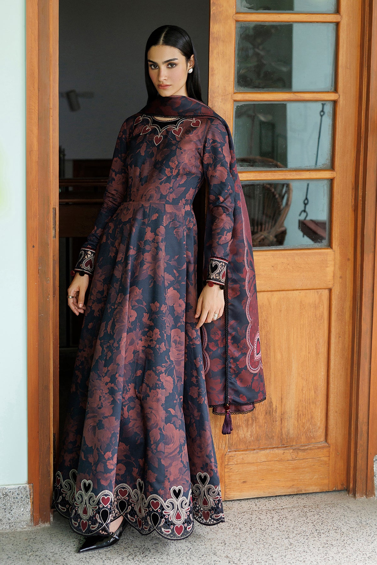 EMBROIDERED PREMIUM VISCOSE UW-0263