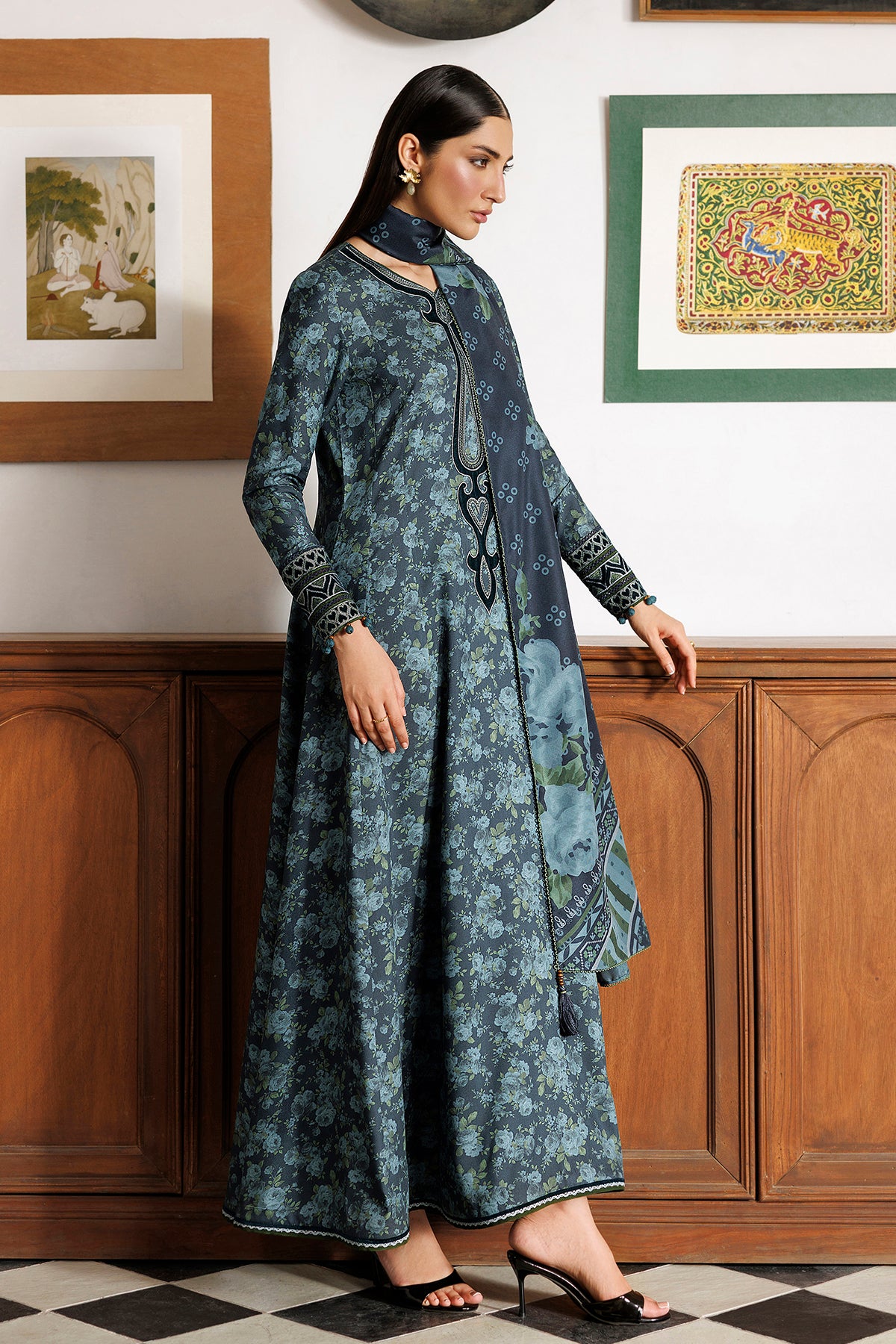 EMBROIDERED PREMIUM VISCOSE UW-0256
