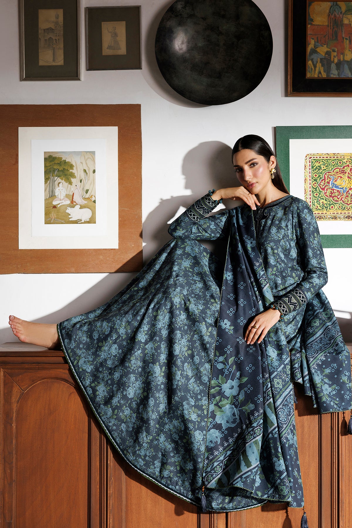 EMBROIDERED PREMIUM VISCOSE UW-0256