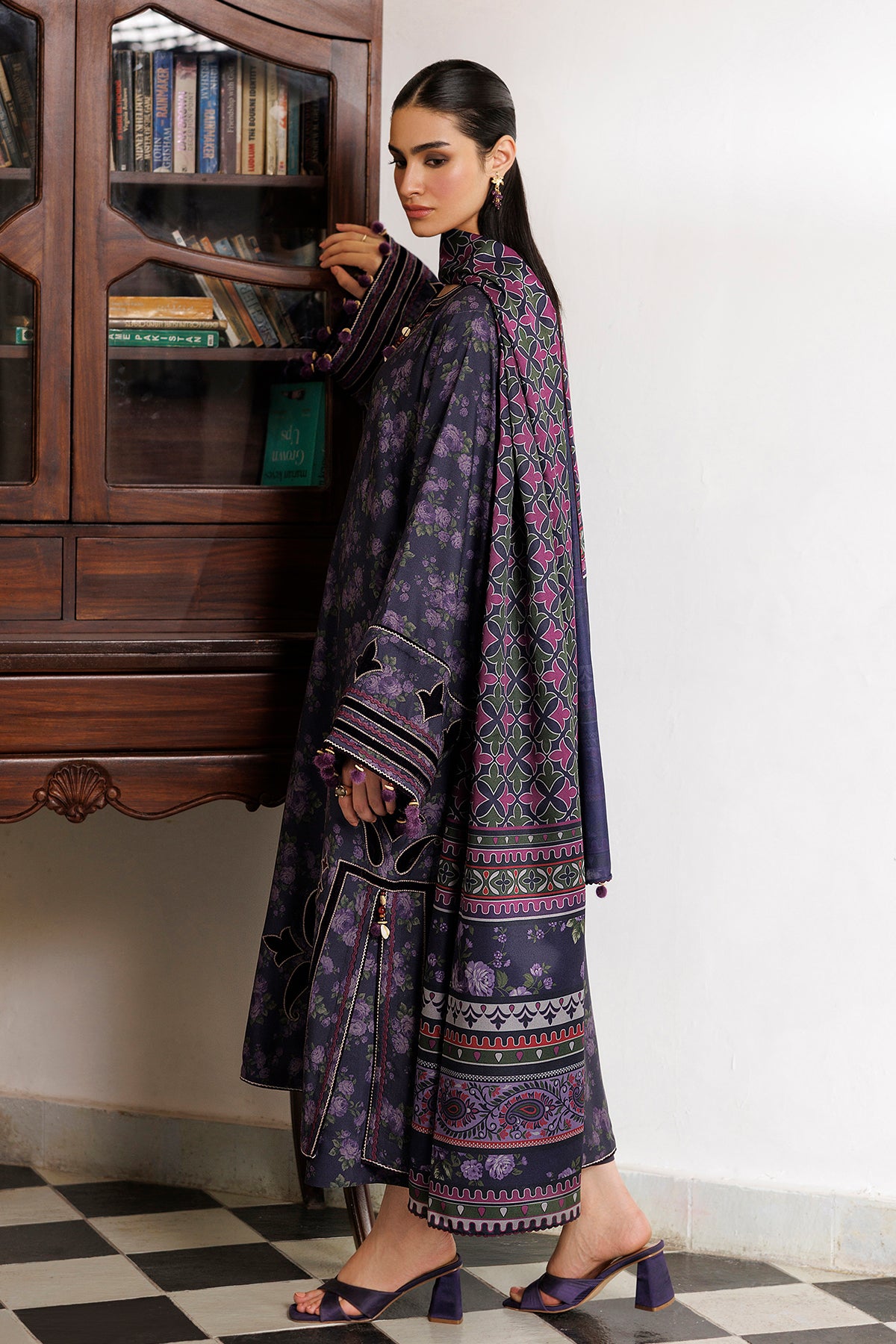 EMBROIDERED PREMIUM VISCOSE UW-0267
