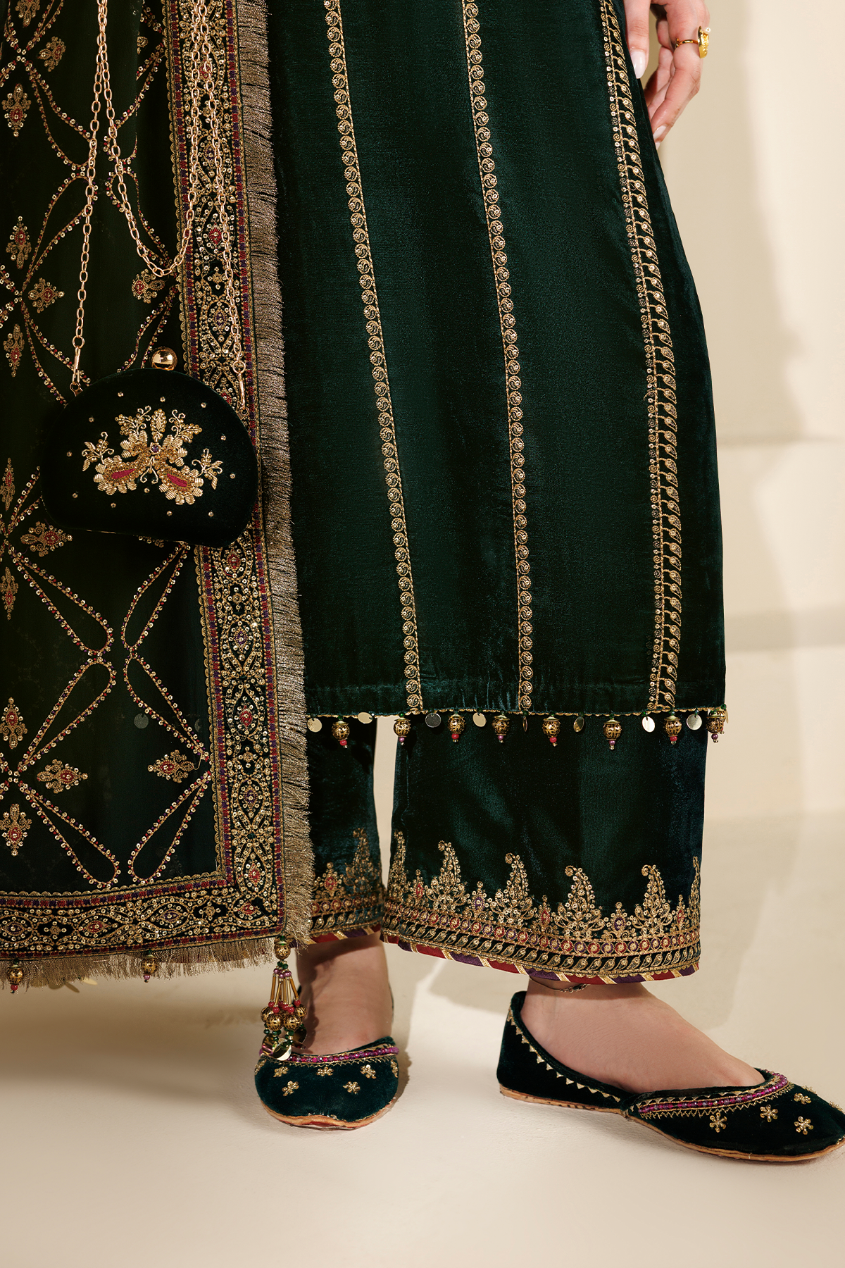 Embroidered Velvet Clutch D-04
