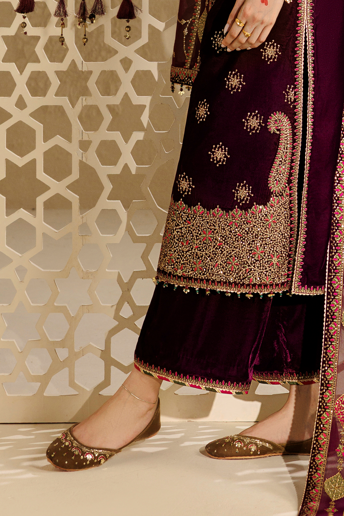 Embroidered Velvet Khussa D-06