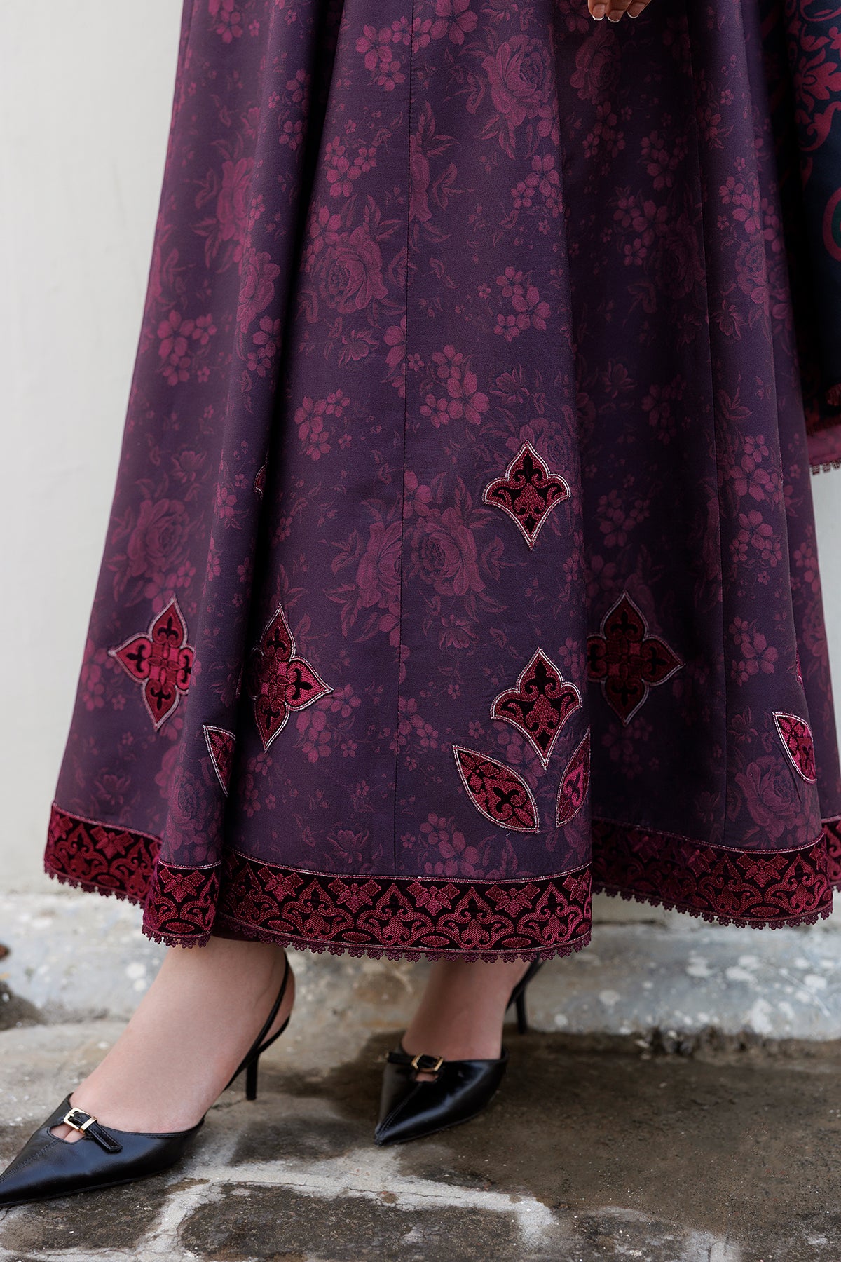 EMBROIDERED PREMIUM VISCOSE UW-0260