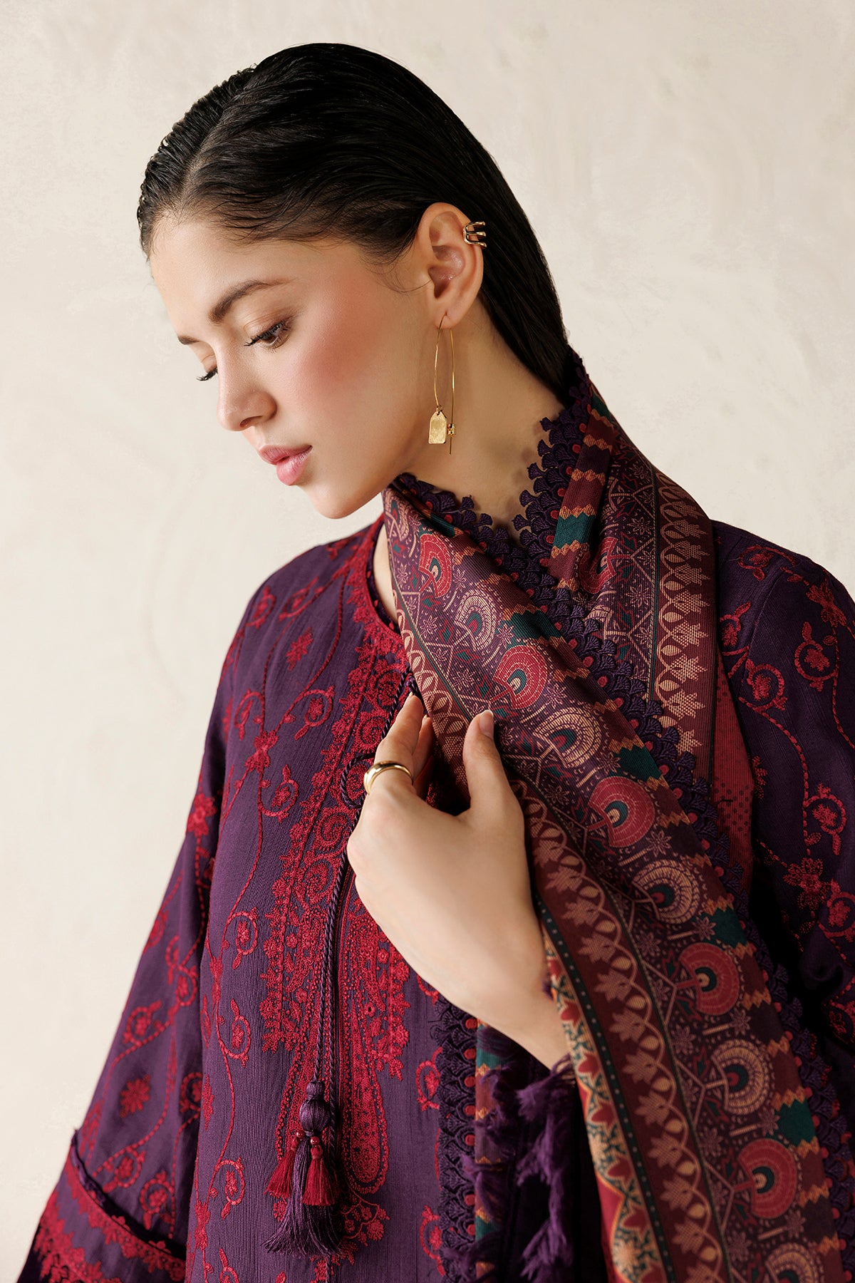 EMBROIDERED PREMIUM KHADDAR UW-0293