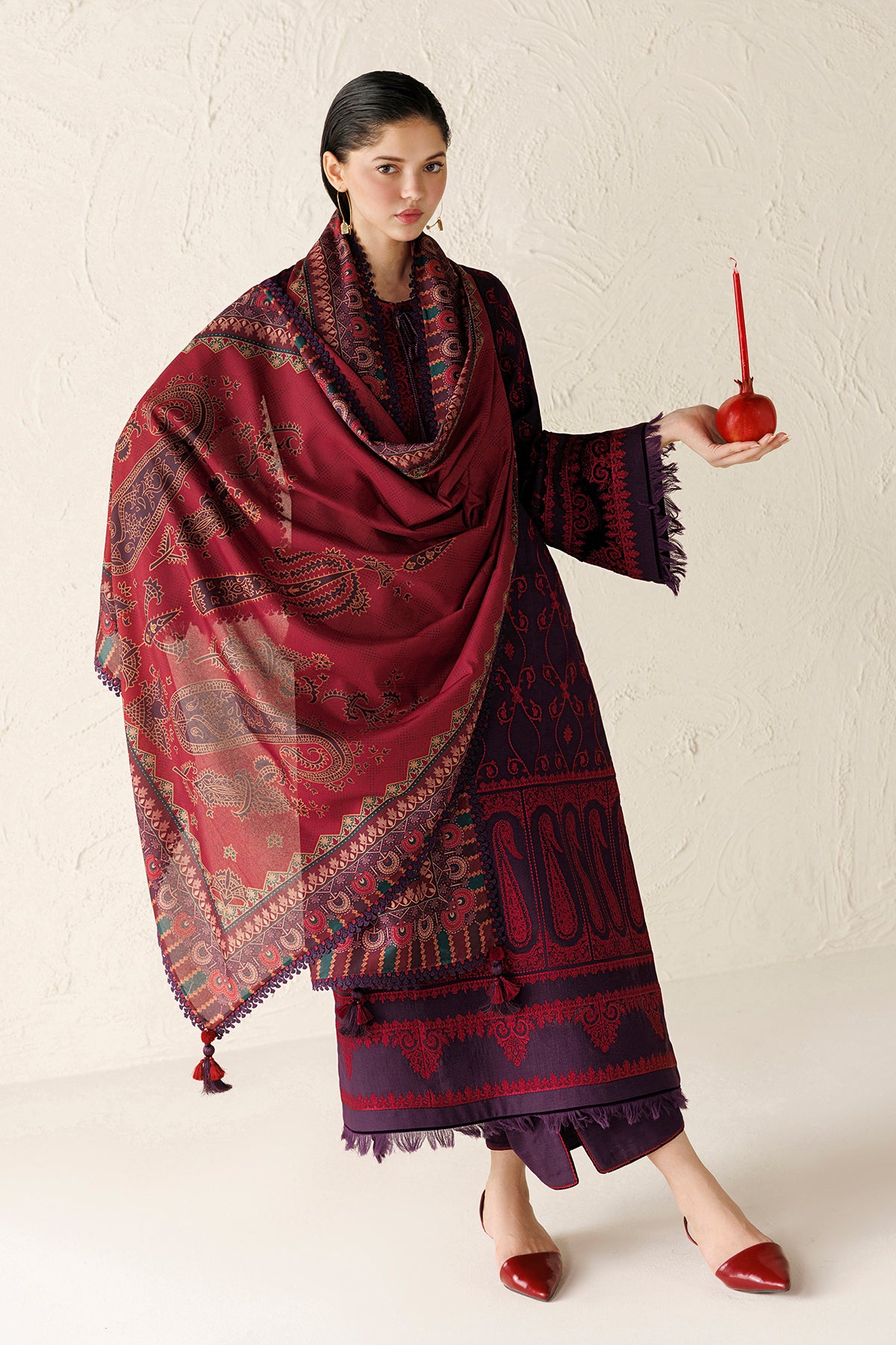 EMBROIDERED PREMIUM KHADDAR UW-0293