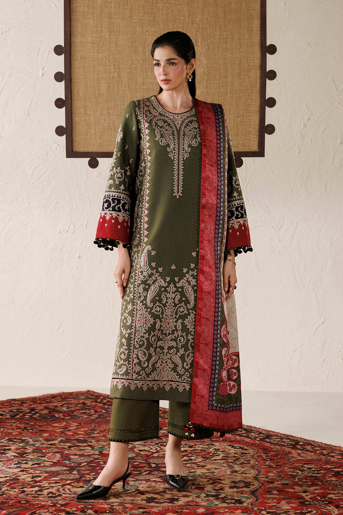 EMBROIDERED PREMIUM KHADDAR UW-0255