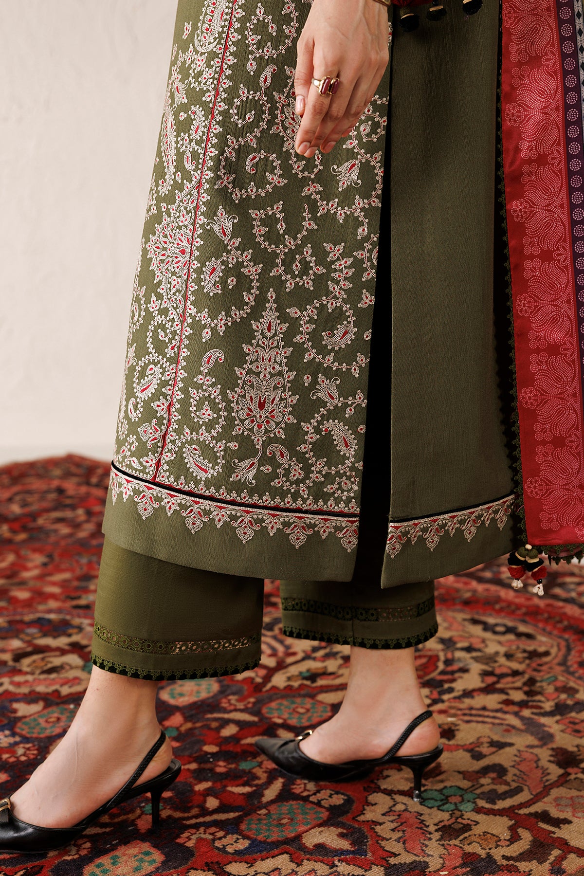 EMBROIDERED PREMIUM KHADDAR UW-0255