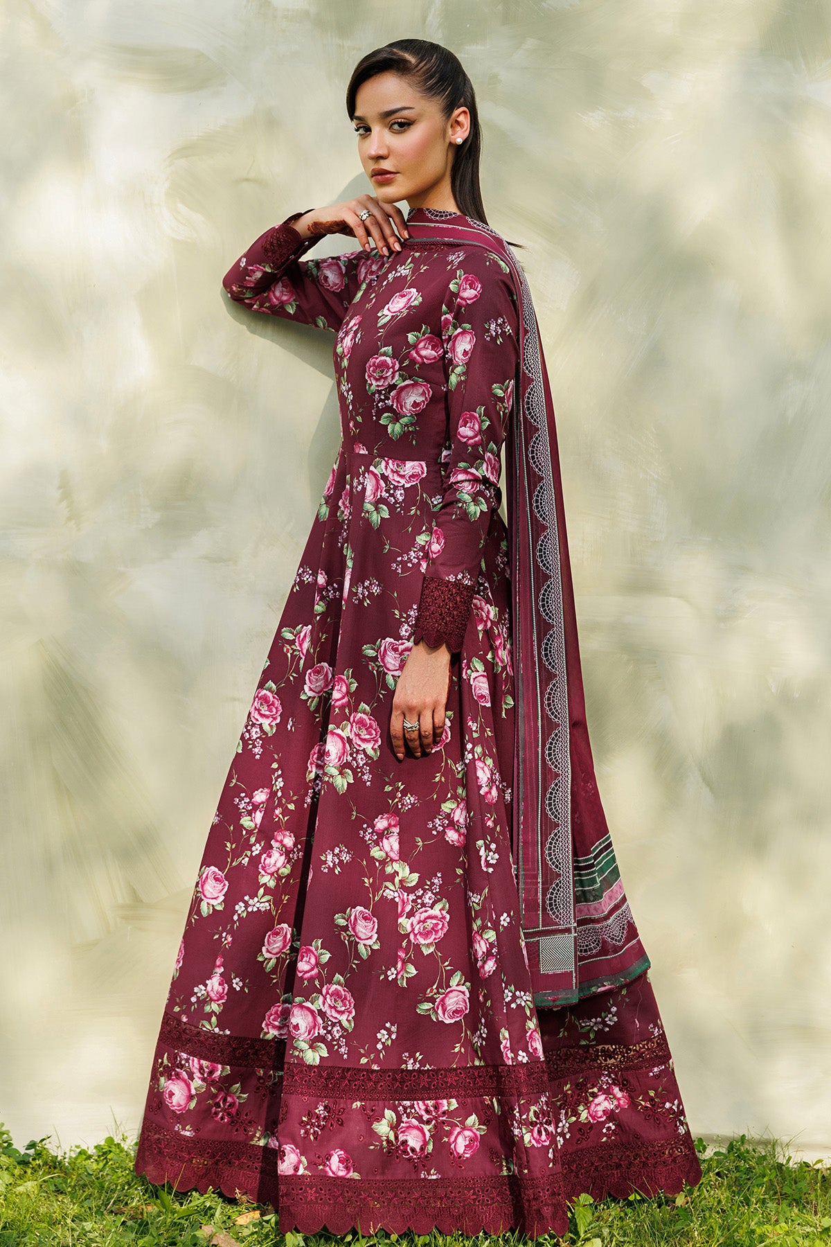 EMBROIDERED LAWN USE-9354