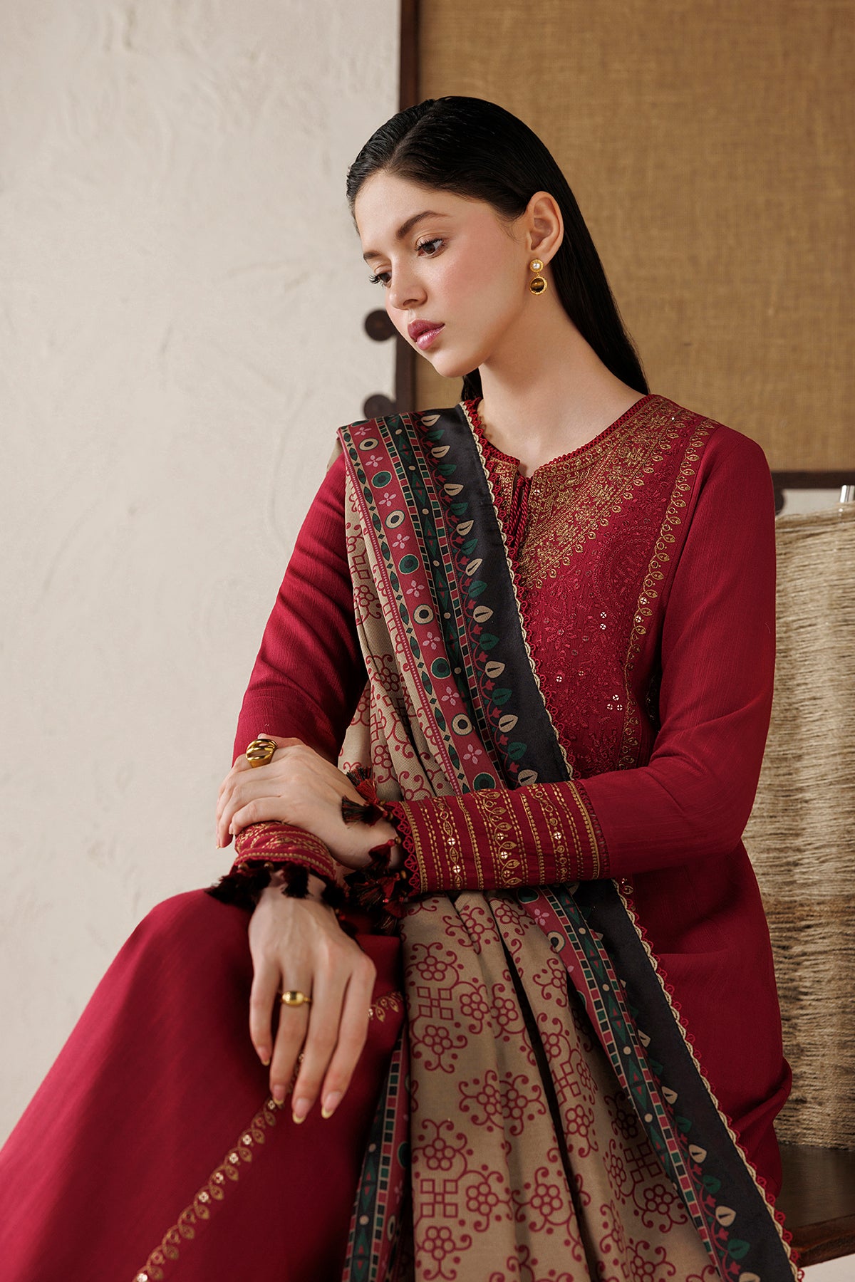 EMBROIDERED PREMIUM KHADDAR UW-0252