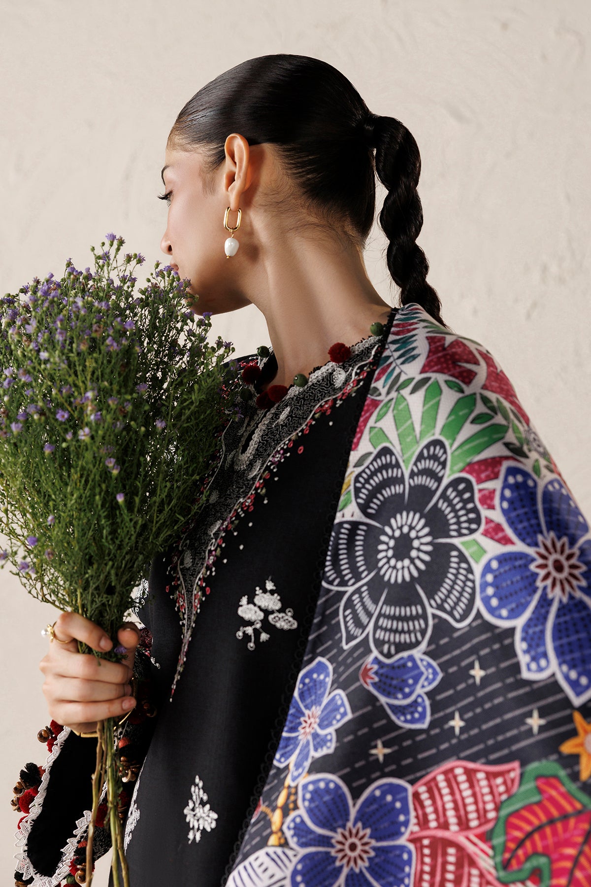 EMBROIDERED PREMIUM KHADDAR UW-0294