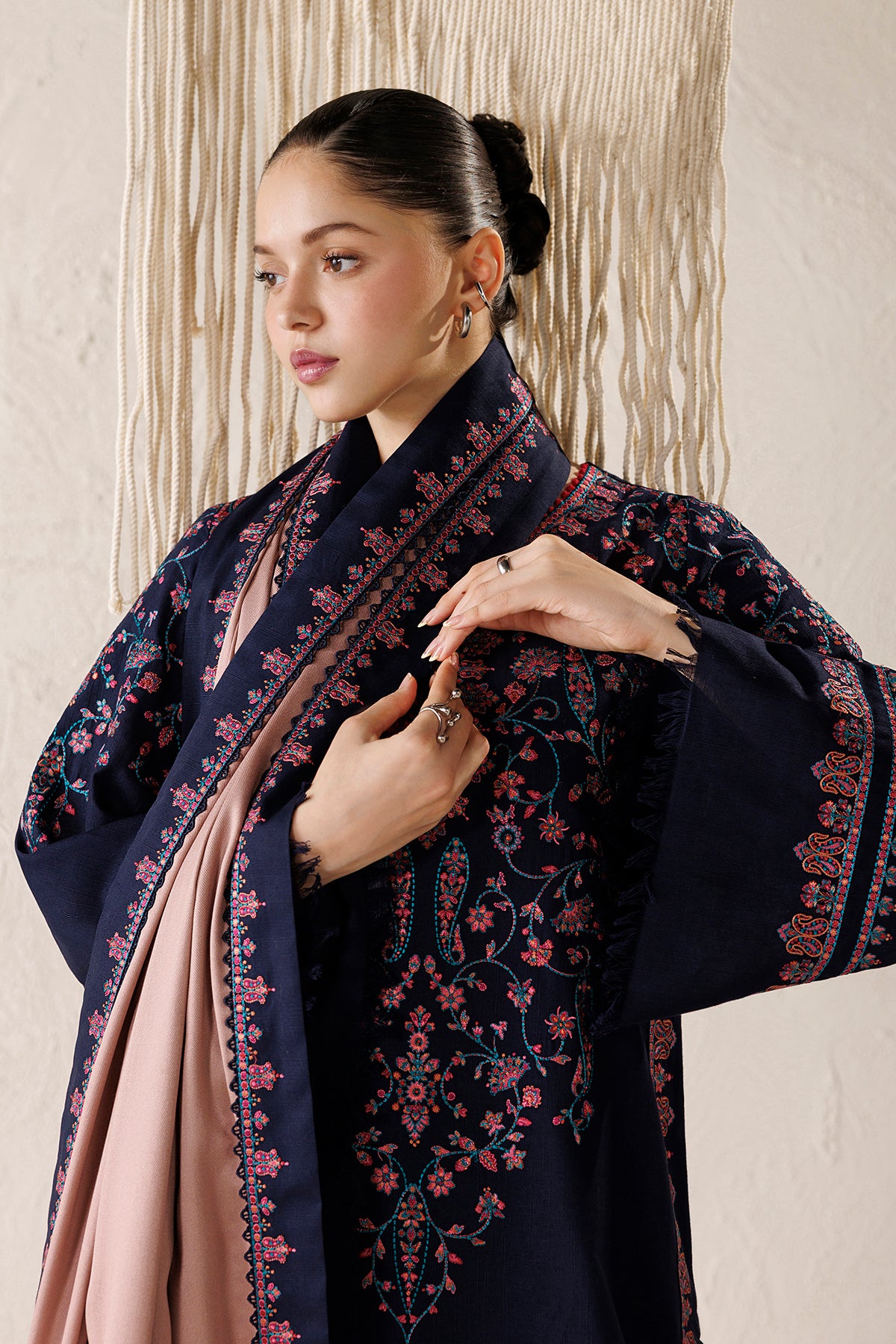 EMBROIDERED PREMIUM KHADDAR UW-0290