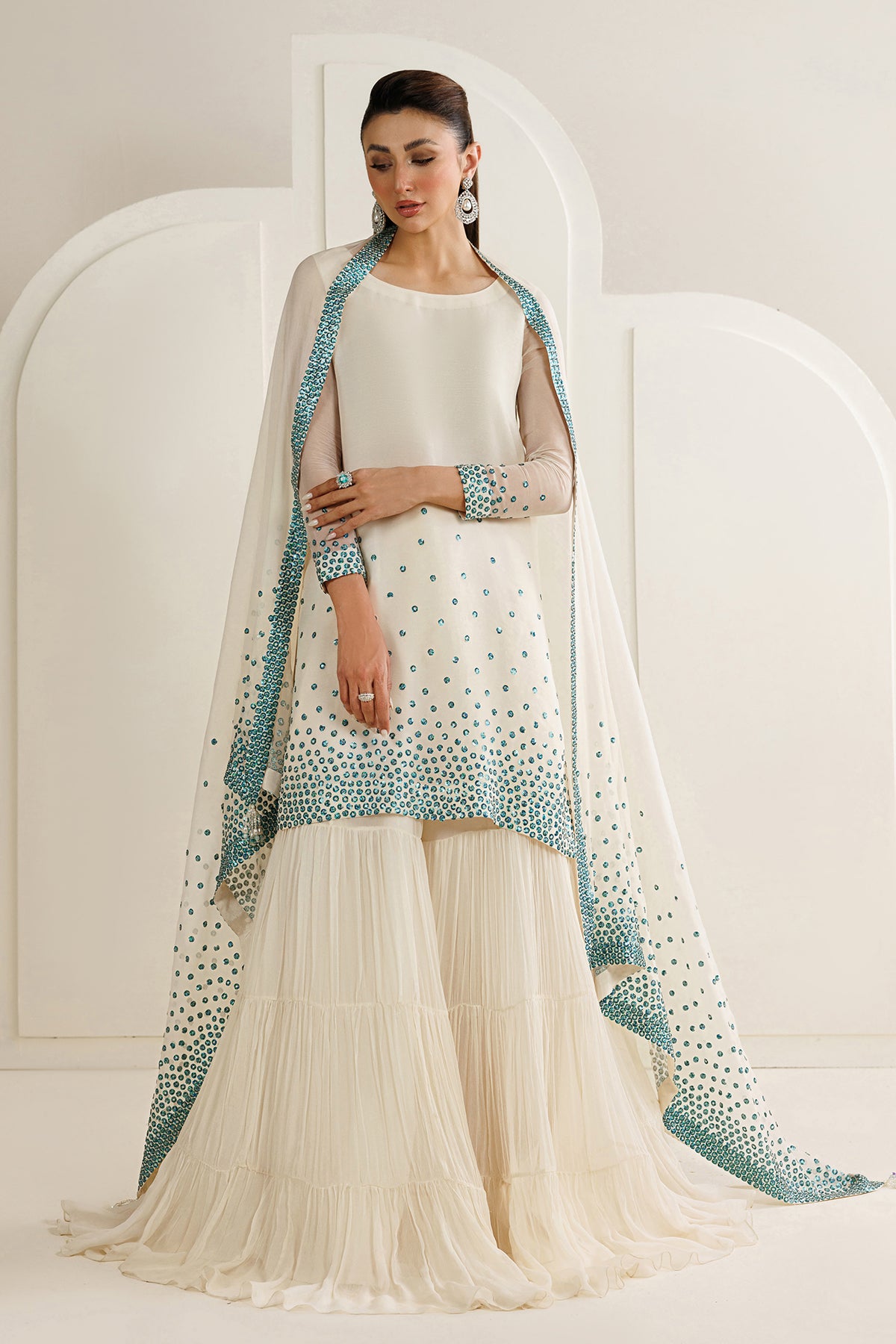 Retail Price: 24,500/-PKR