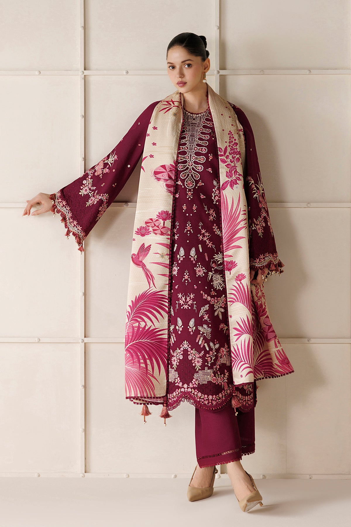 EMBROIDERED PREMIUM KHADDAR UW-0286