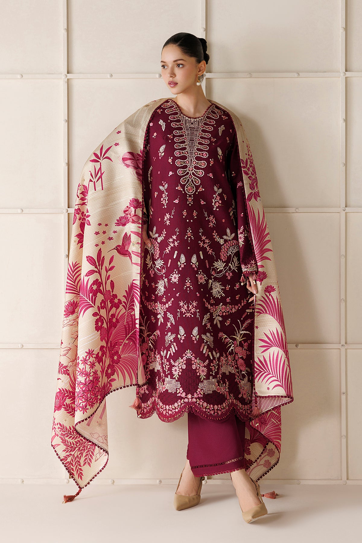 EMBROIDERED PREMIUM KHADDAR UW-0286