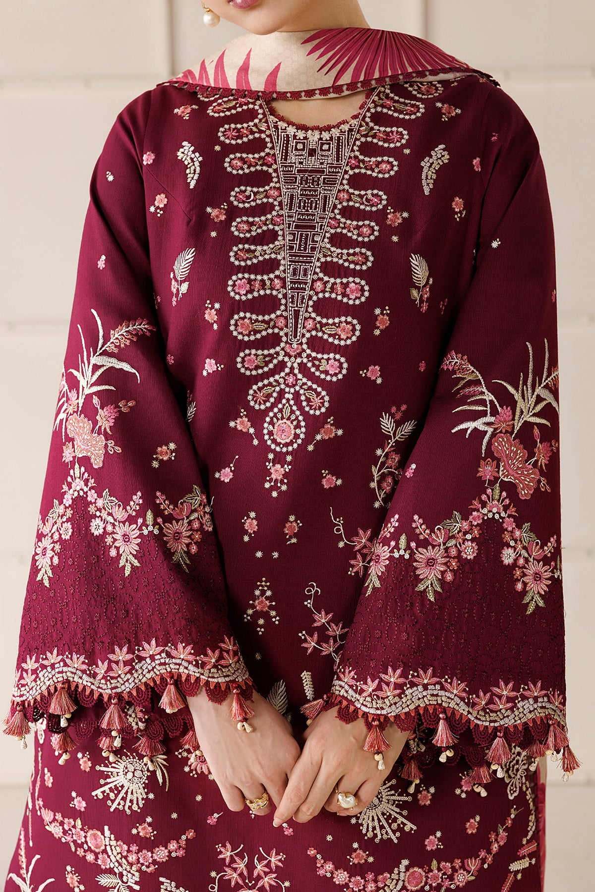 EMBROIDERED PREMIUM KHADDAR UW-0286