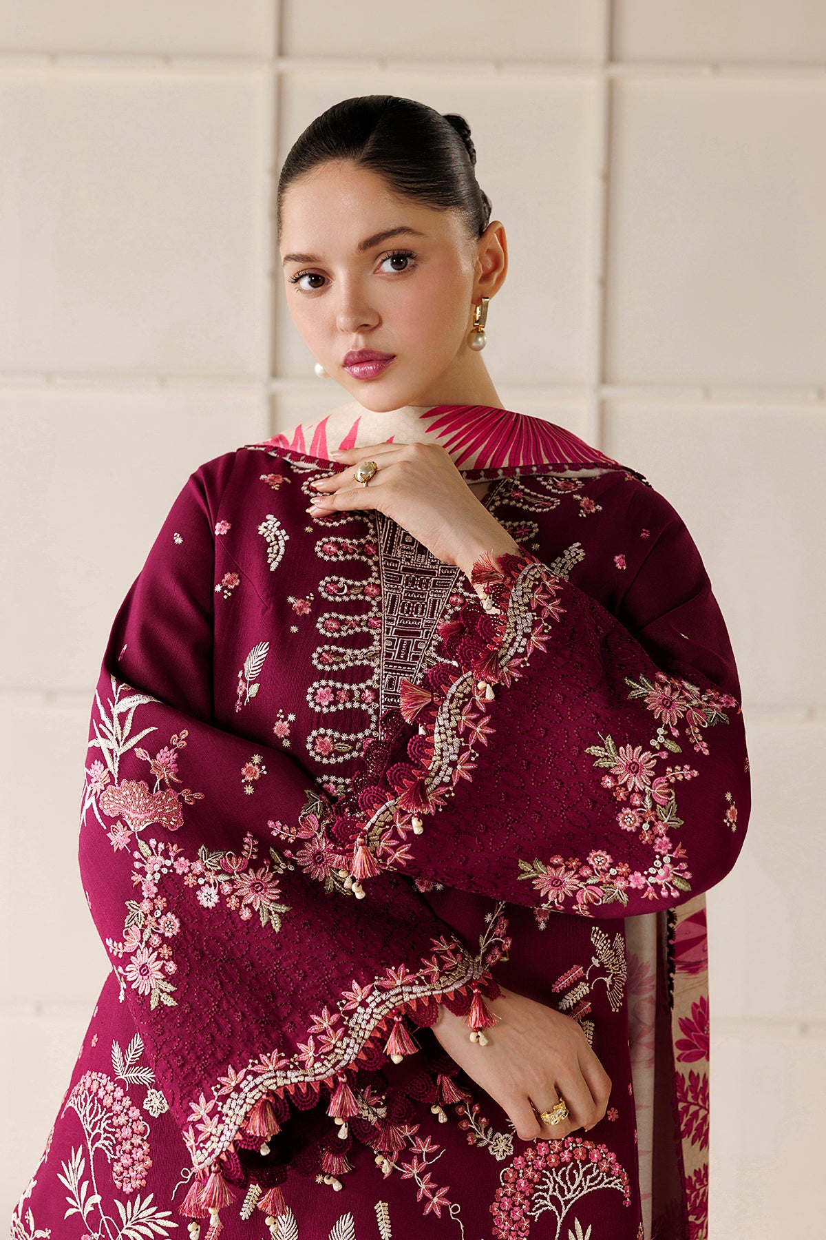 EMBROIDERED PREMIUM KHADDAR UW-0286