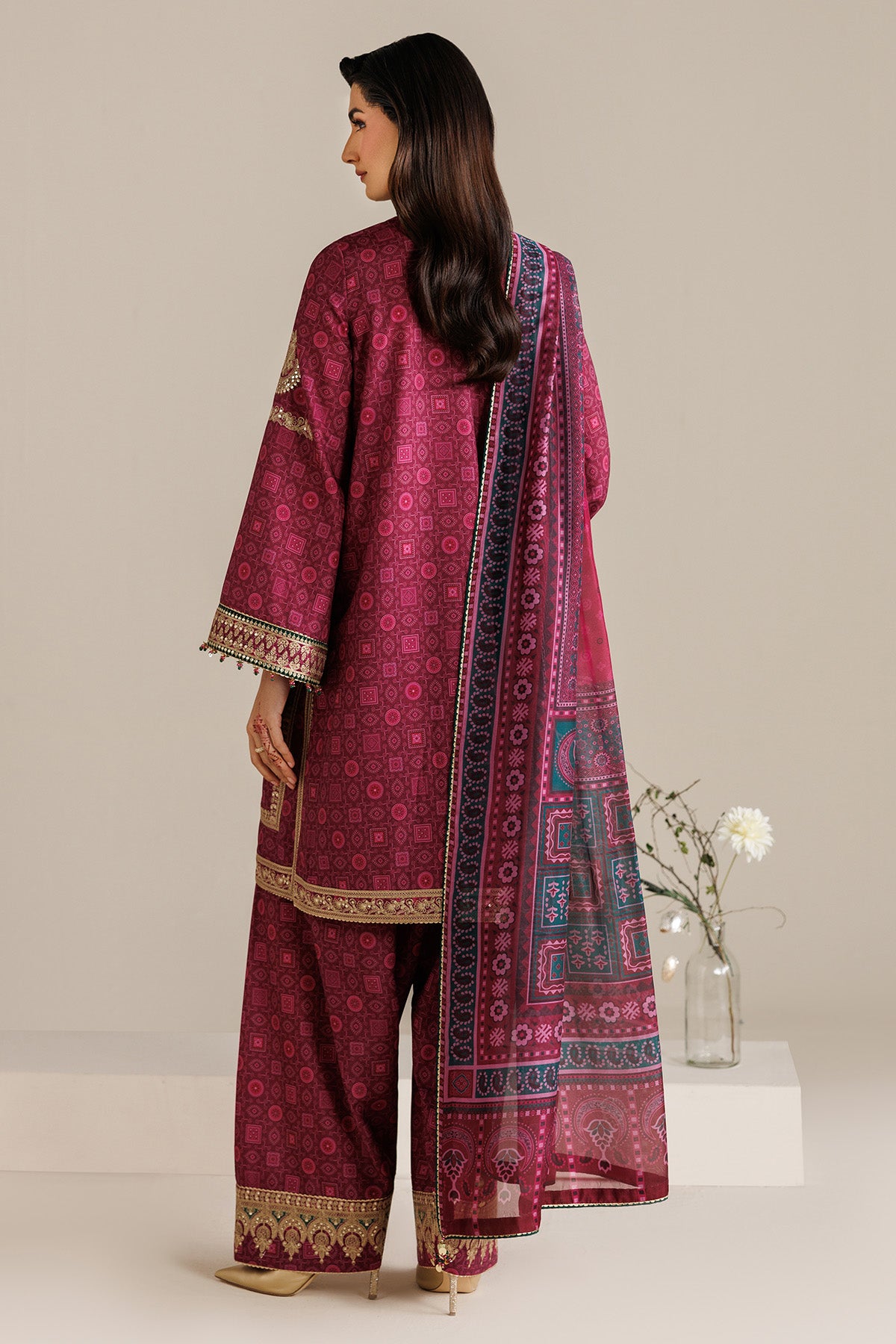 EMBROIDERED RAW SILK UR-7074